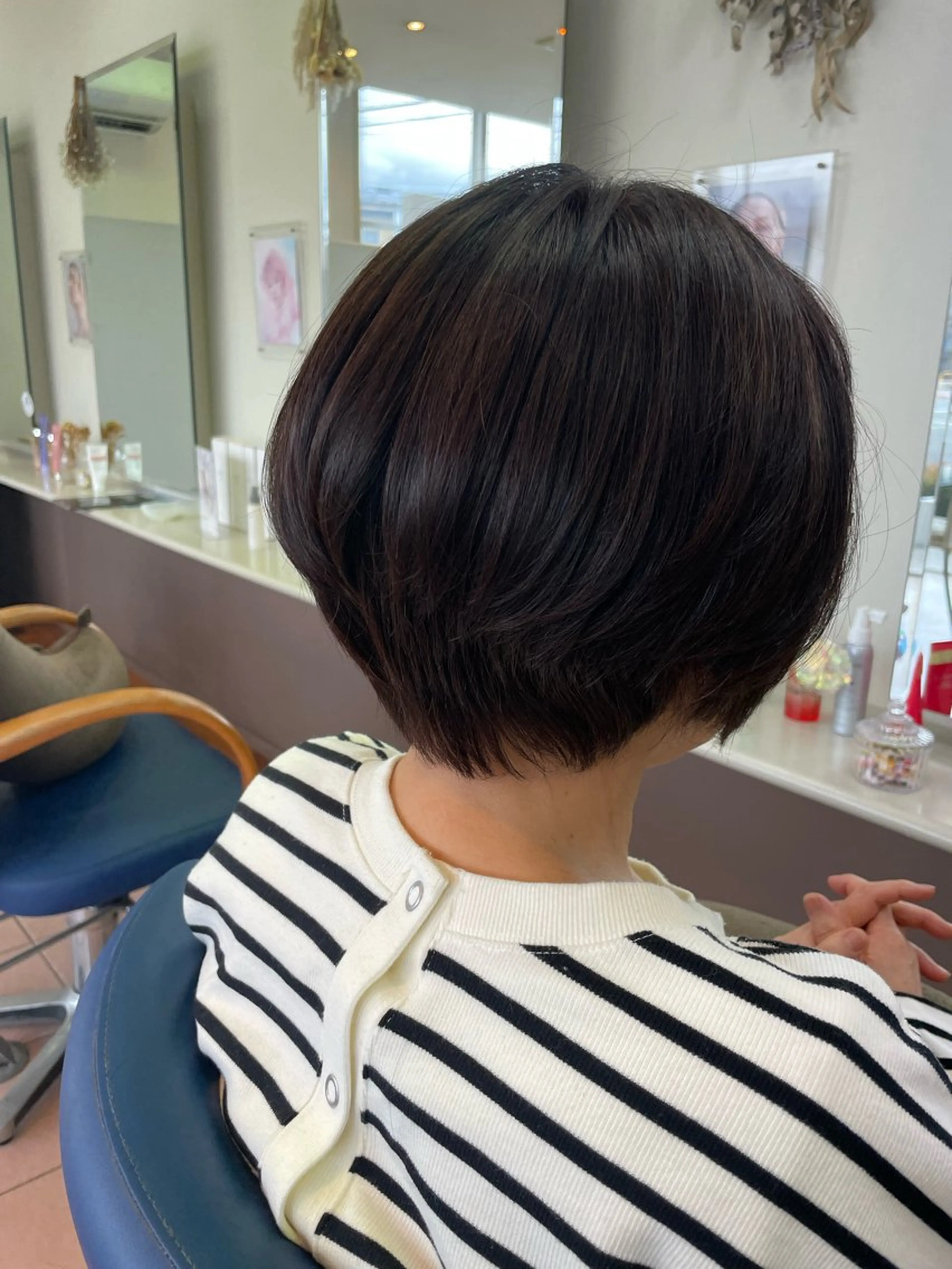 ショート ショートボブ ボブ ショートヘア カット ヘアカラー attrice杉山 綾乃のヘアスタイル
