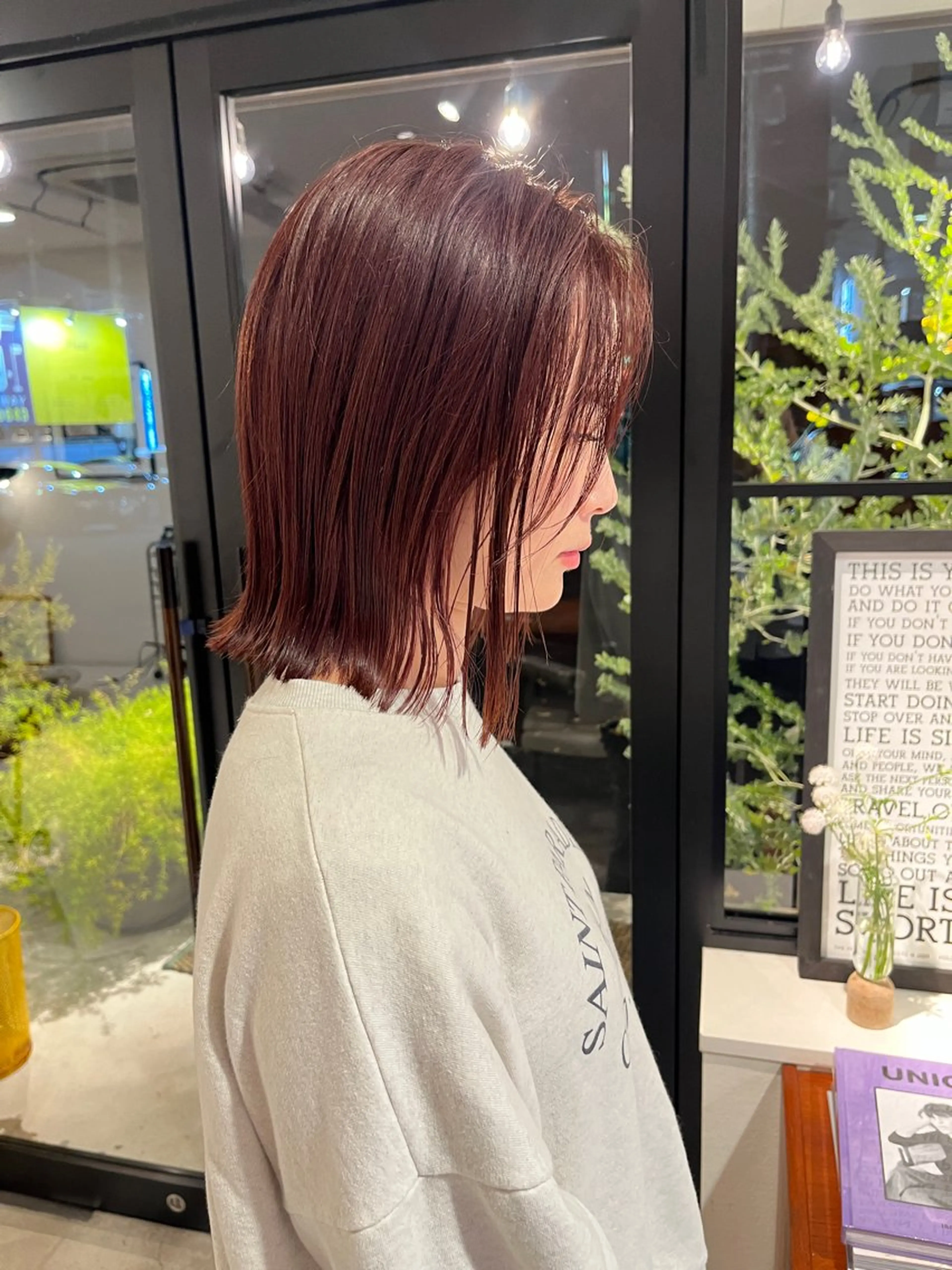 ミディアム ヘアカラー トリートメント 阪東 智春のヘアスタイル