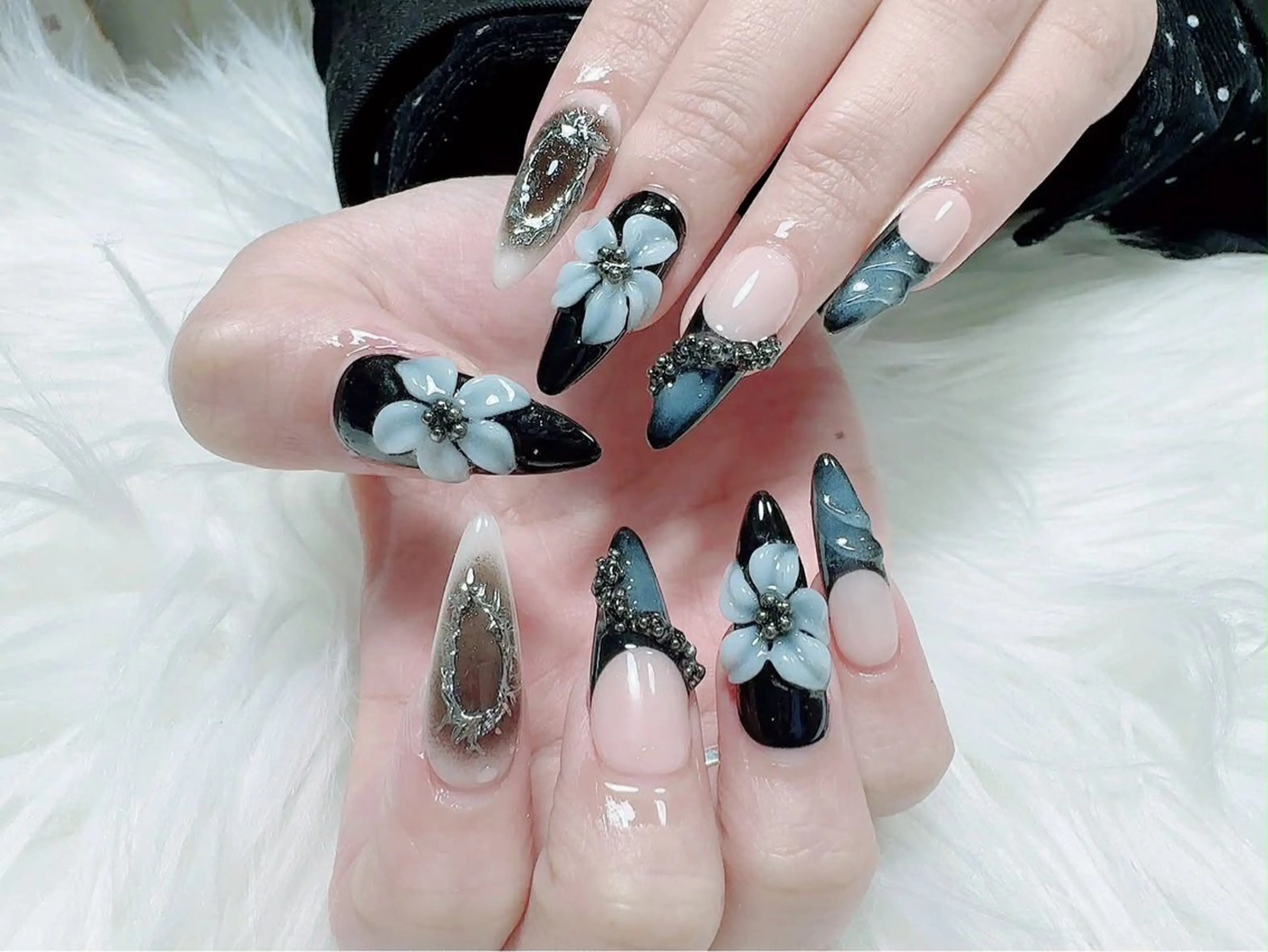 定額トレンドネイルチップ取り付け/オフありの写真