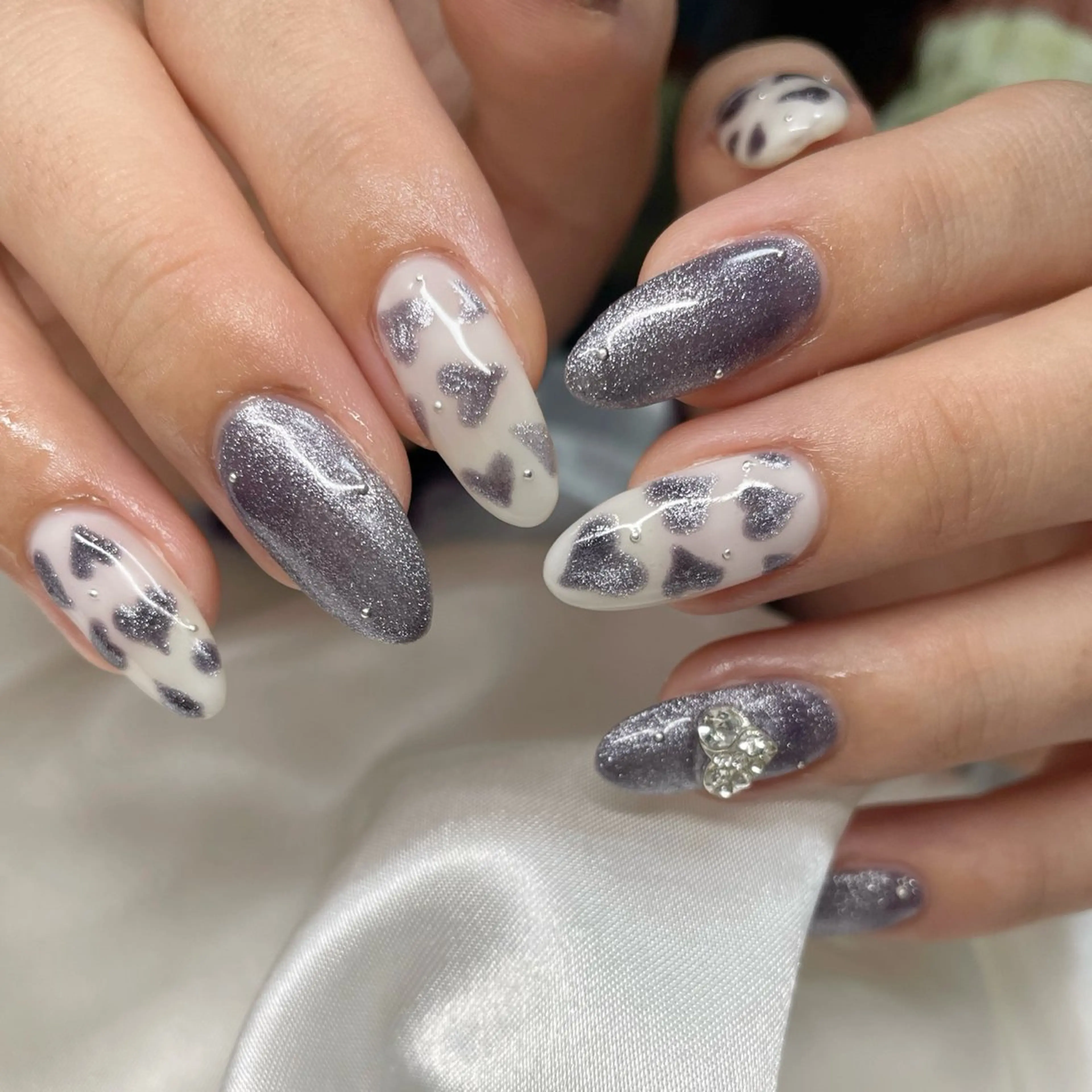 ネイル ハート ハンドネイル nailsalon SANANAILのネイルデザイン