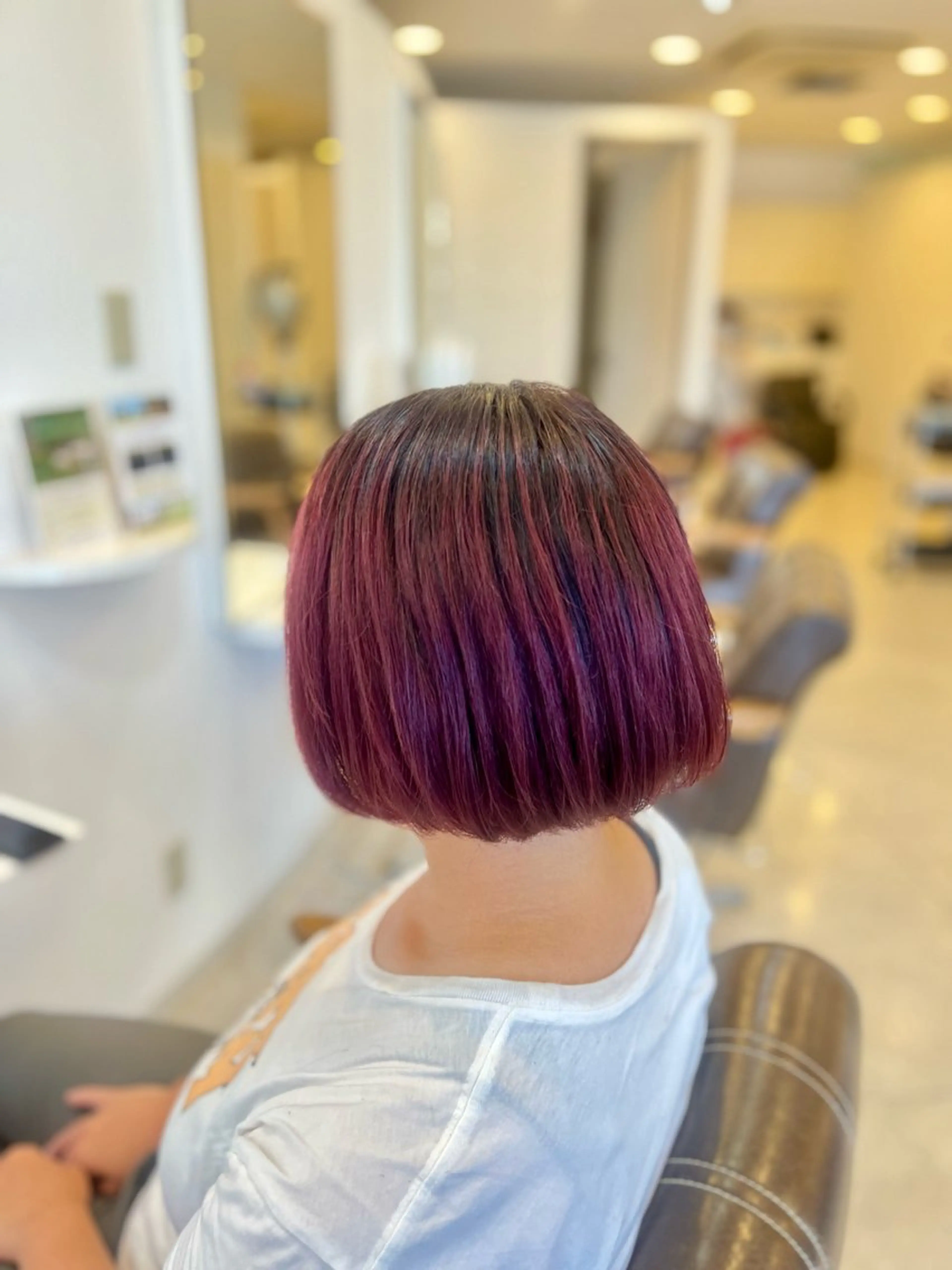 ショート トリートメント sunquestみずほ台所属・韓国風ハイトーン ハヤタ💎のヘアスタイル
