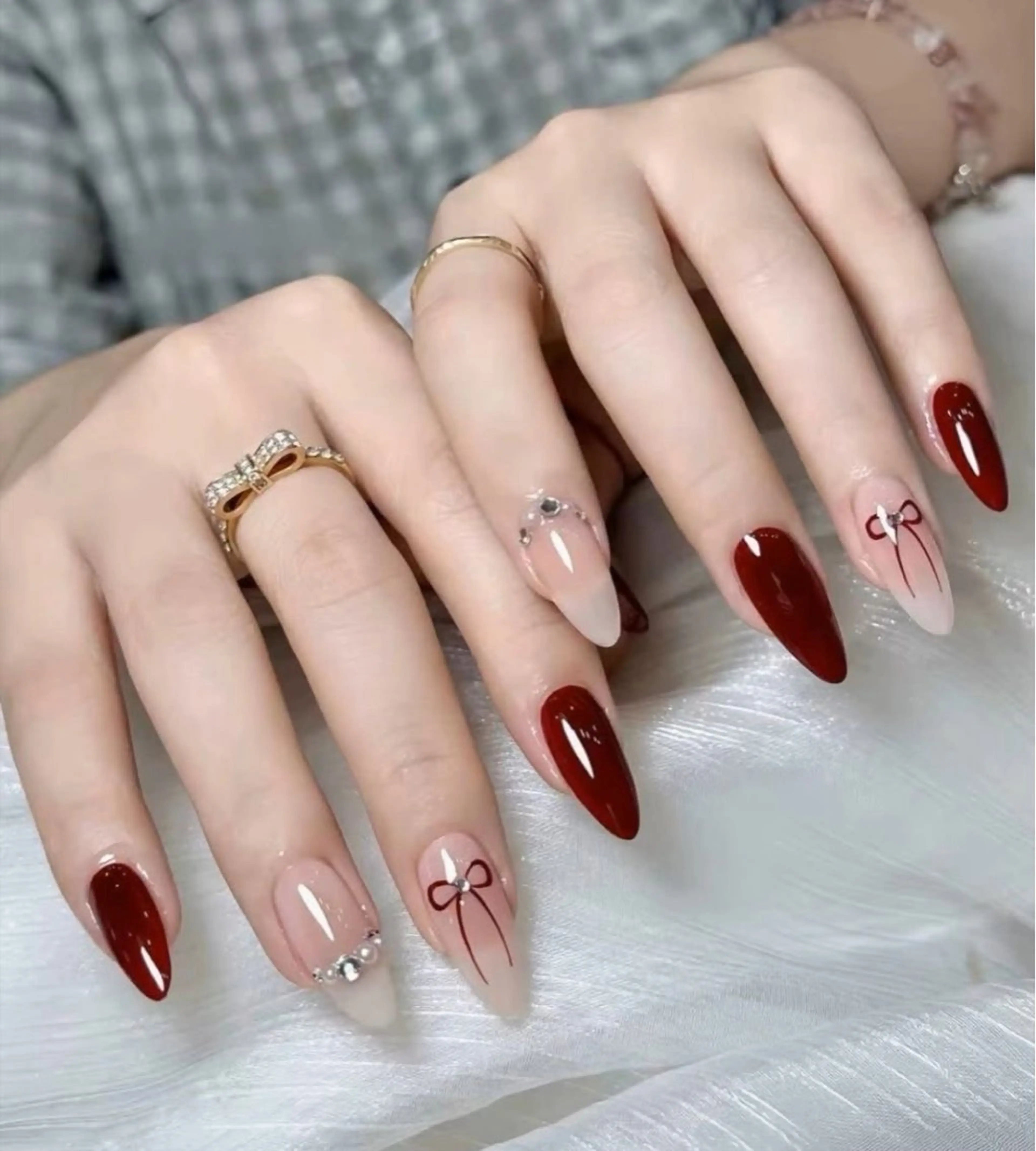 ネイル チークネイル フットネイル フレンチネイル グラデーション 韓国ネイル ribbonnail staffのネイルデザイン