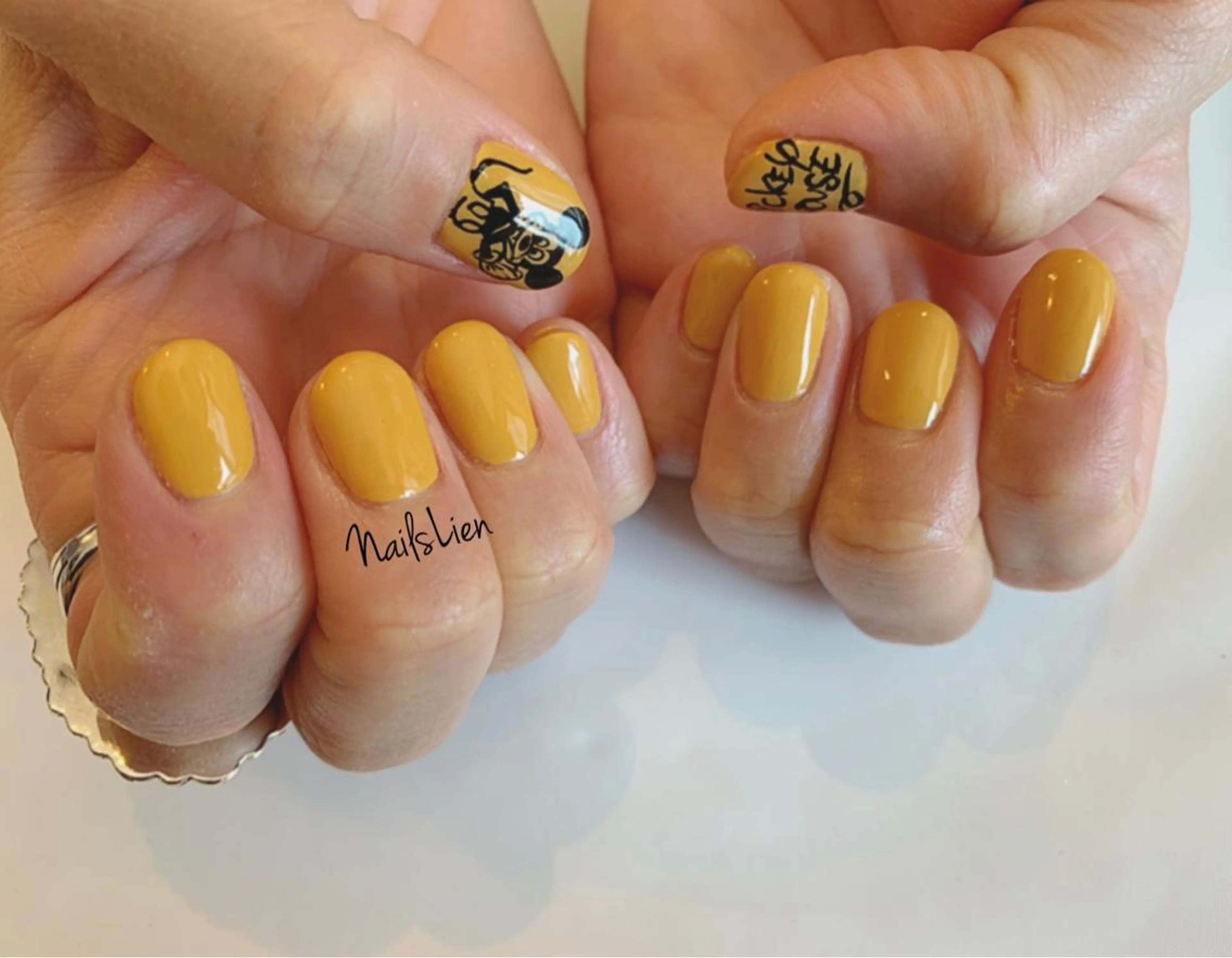 ネイル 春ネイル 凛 リンのネイルデザイン