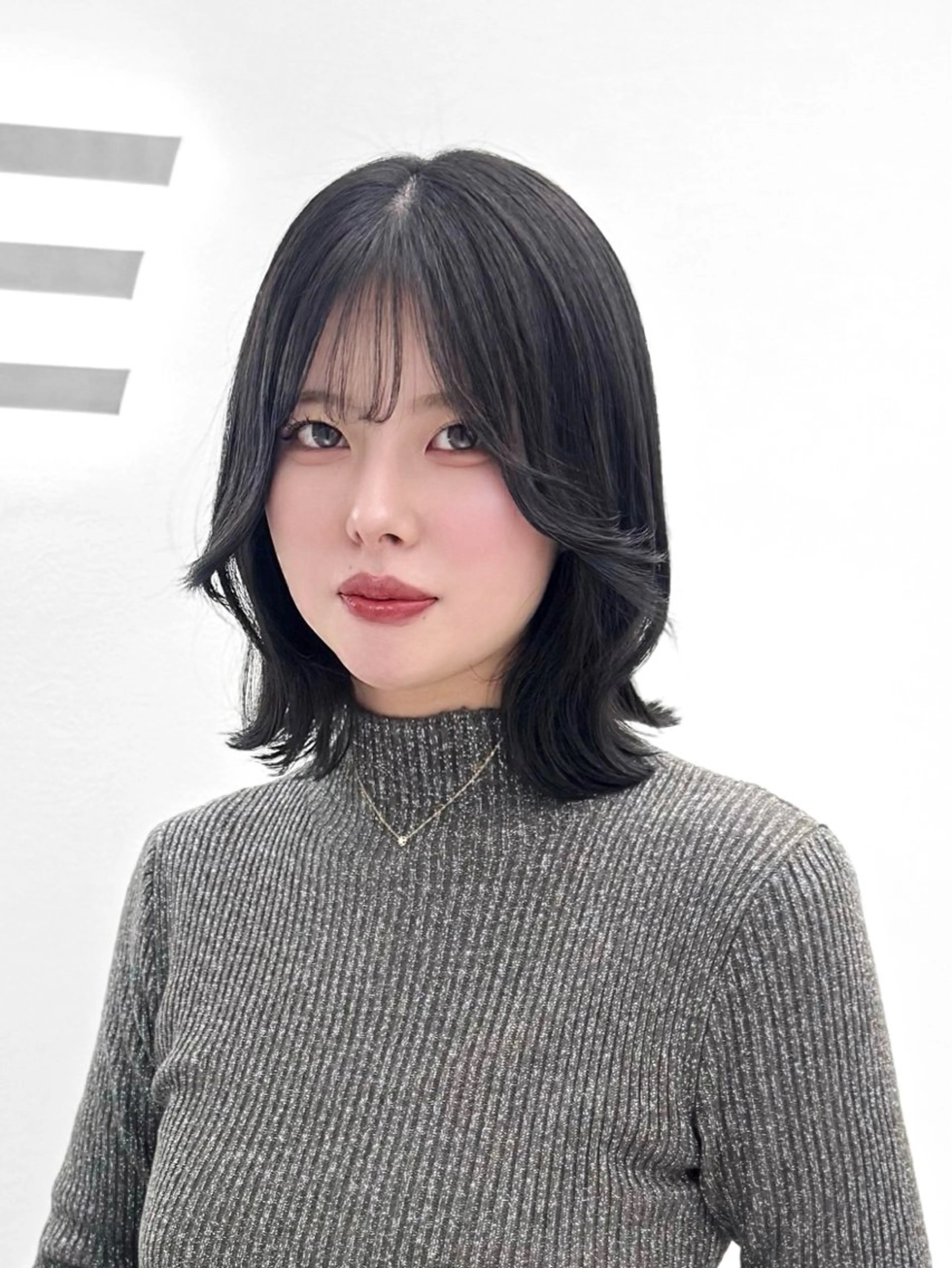 ミディアム カラー ヘアアレンジ ヘアカラー トリートメント ヘアセット 盛れる韓国ボブ🤍 縮毛矯正🤍ひかりのヘアスタイル