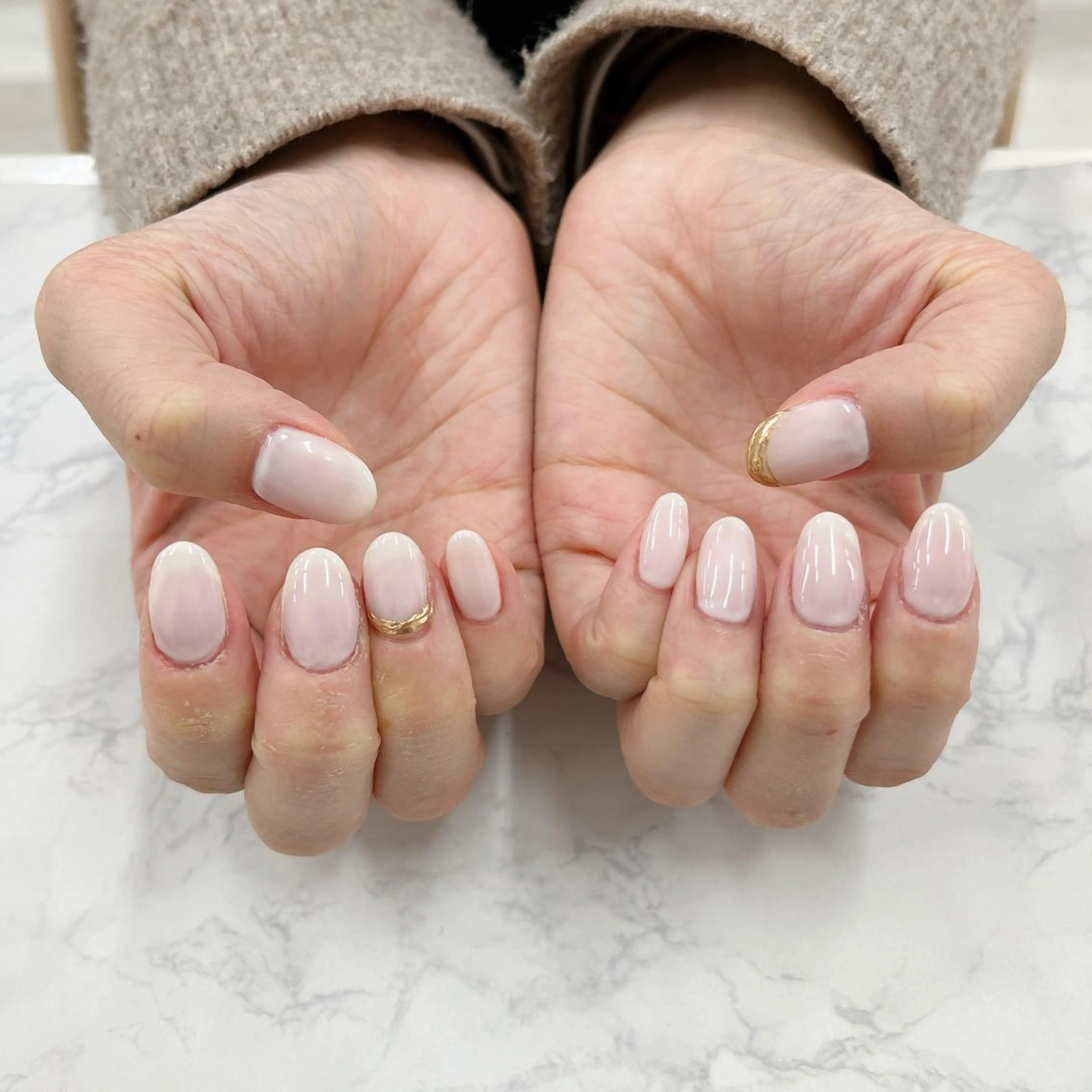 ネイル アートネイル ワンカラーネイル Bianca TORII🌞のネイルデザイン