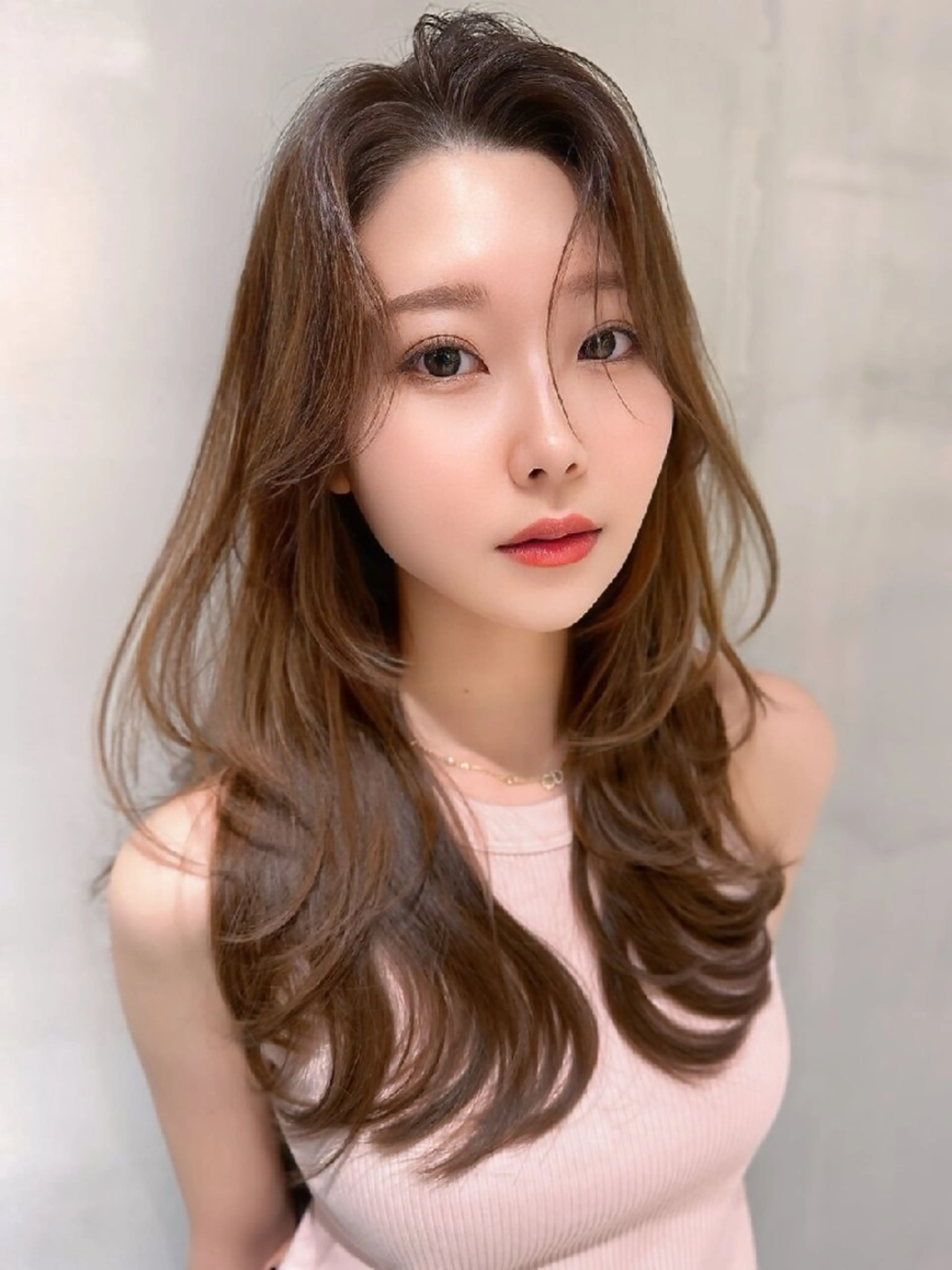 ロング カラー カット ヘアカラー トリートメント Lond Mirrorのヘアスタイル