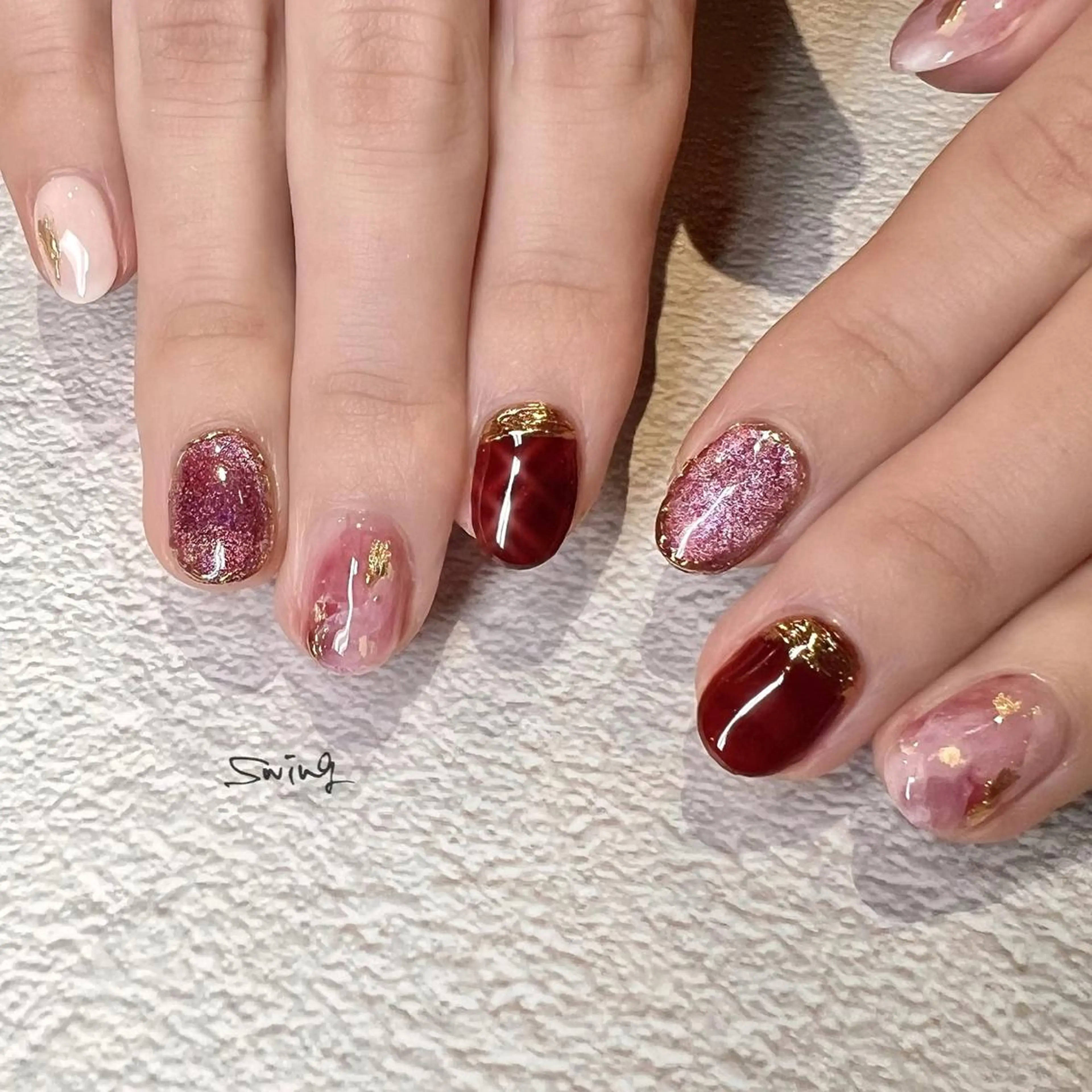 ネイル ボルドー ニュアンスネイル SWING Nail Salon所属・Yoshida Takakoのネイルデザイン
