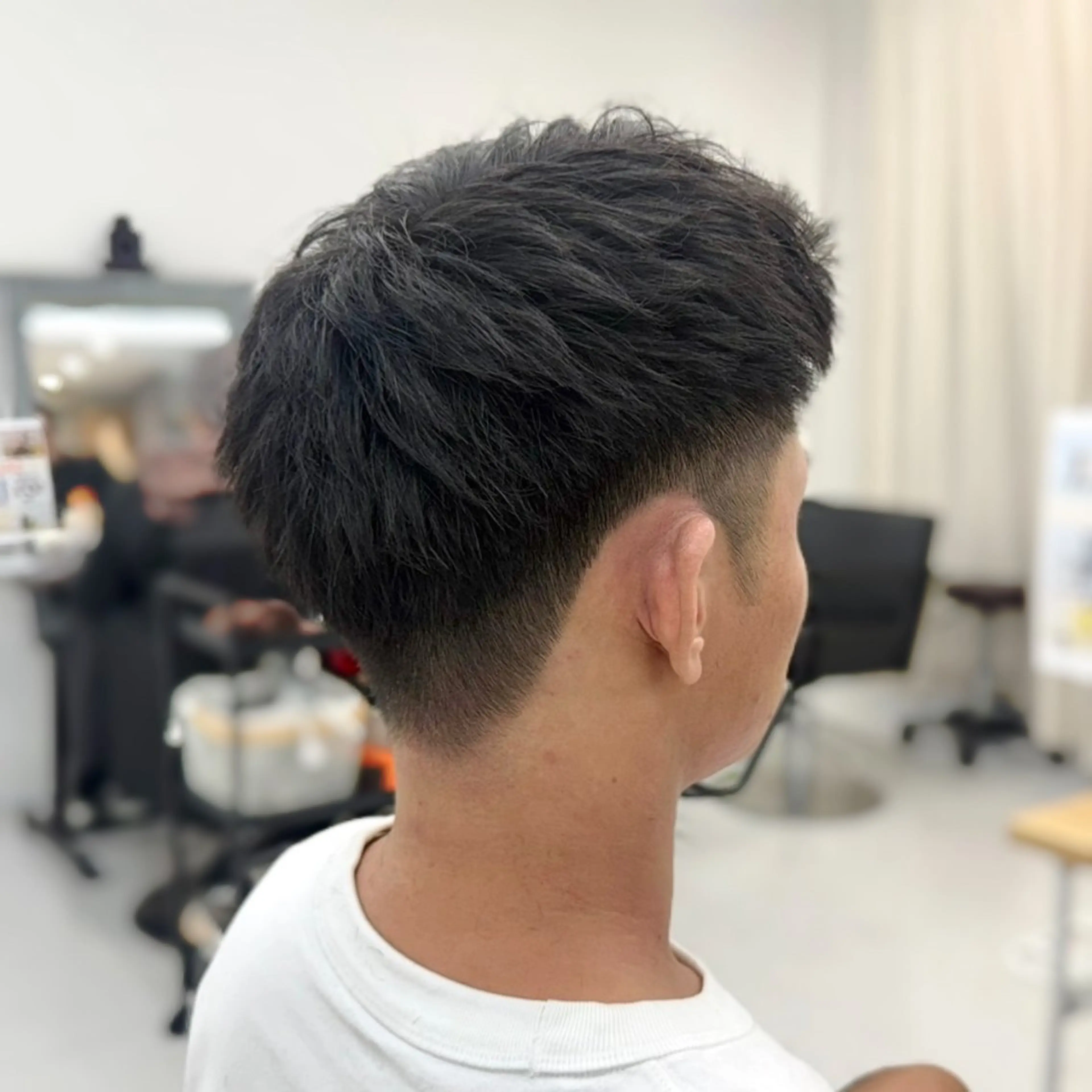 メンズ カット 榎本 雪来 LEV.のヘアスタイル