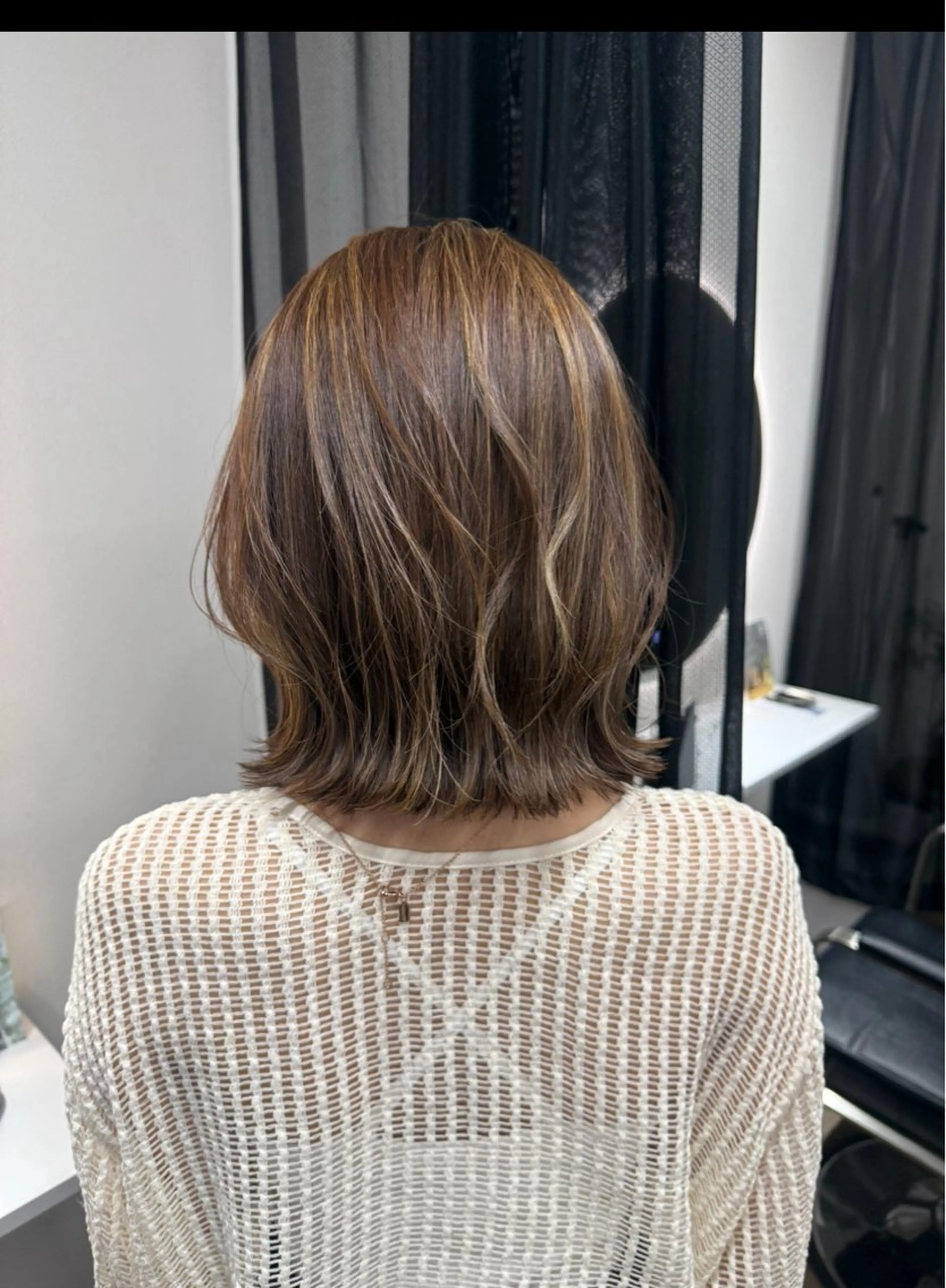 ショート ハイライト Licol所属・髪質改善サロン Licolフリー予約のヘアスタイル
