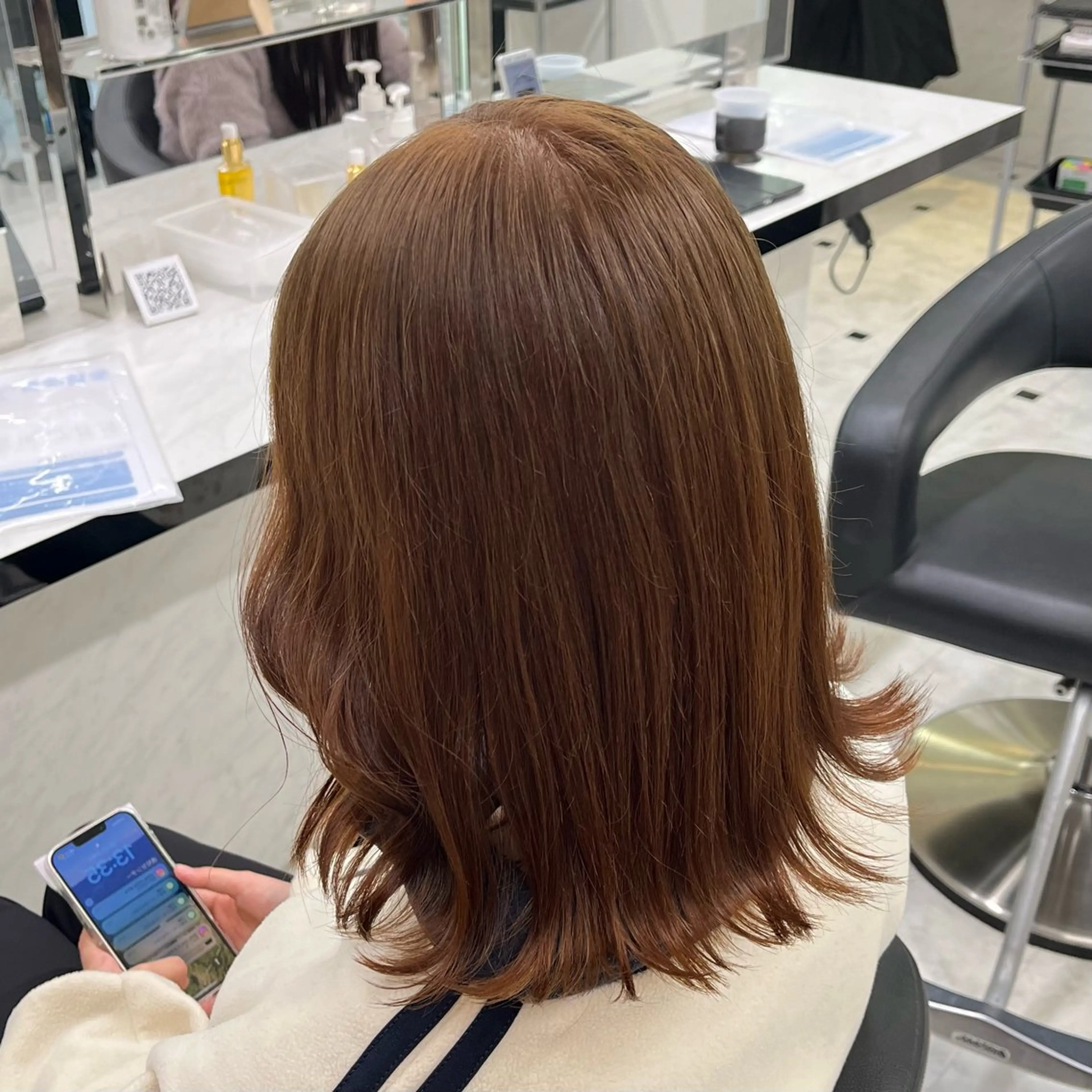 ミディアム カラー ヘアアレンジ ヘアカラー トリートメント ヘッドスパ ヘアセット 🍒透明感カラー🌨 🥕ハイトーンカラーのヘアスタイル