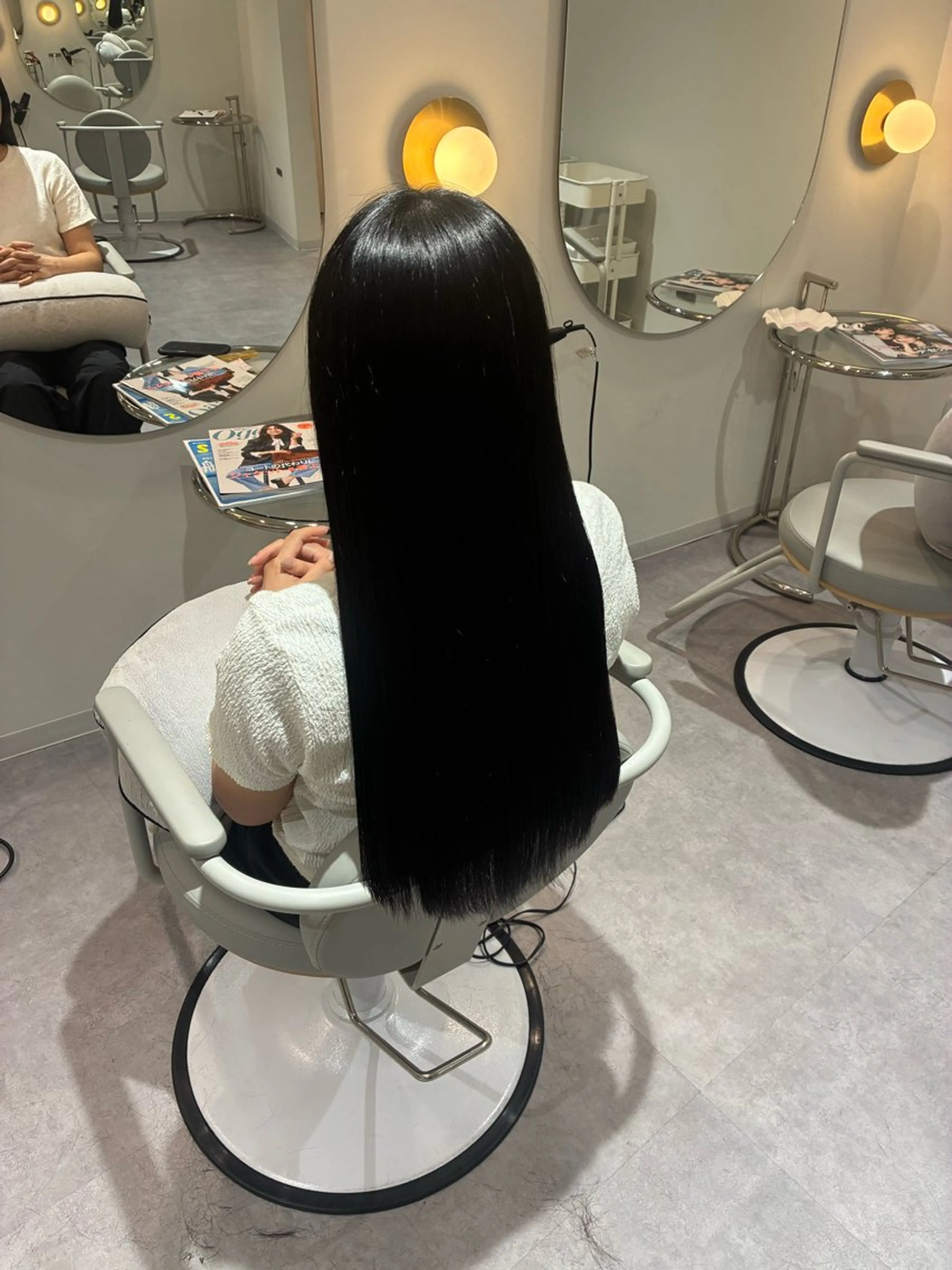 ロング 石井綾華🩰10月 カットモデル無料のヘアスタイル