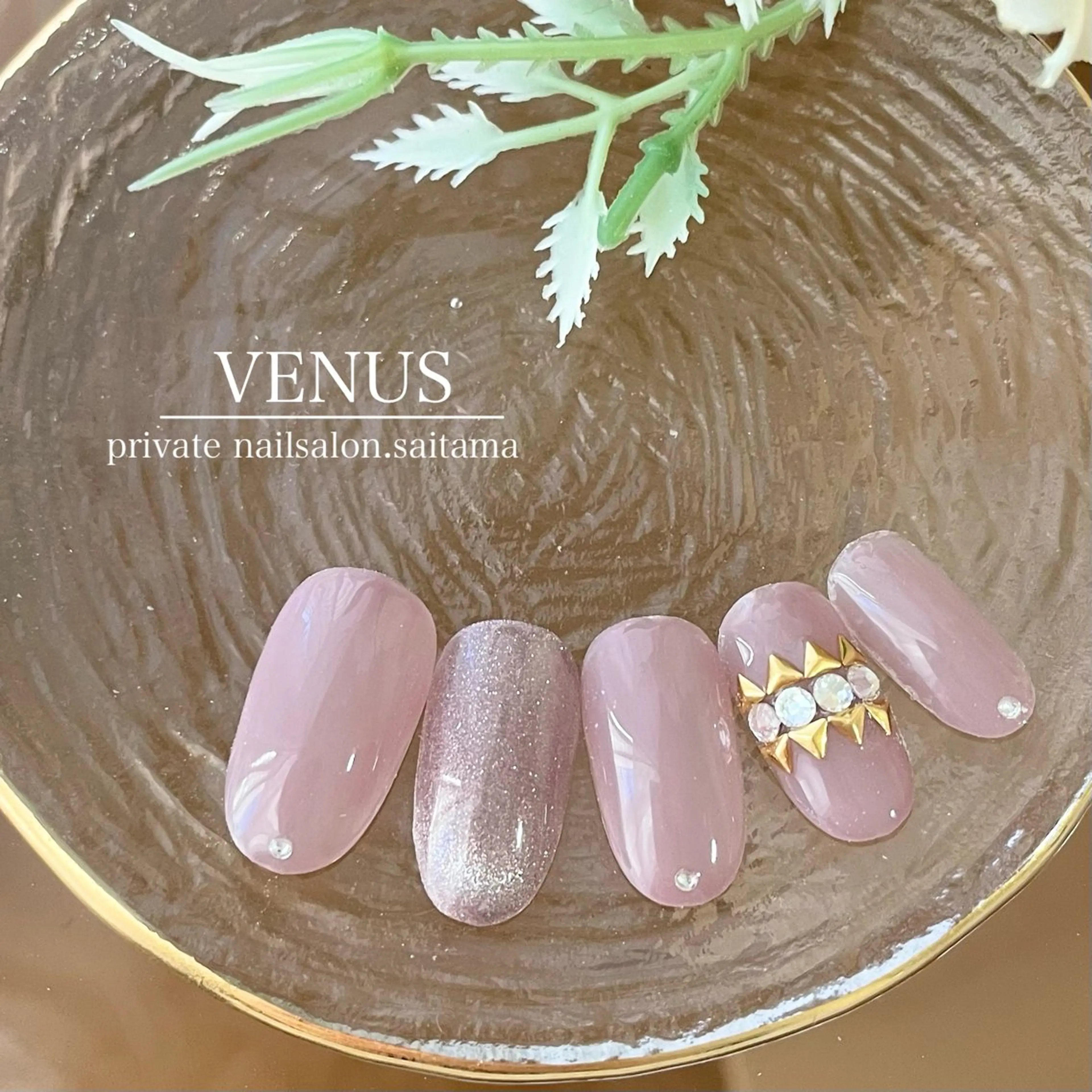 ネイル マグネットネイル ストーンネイル ハンドネイル nailsalon VENUSのネイルデザイン