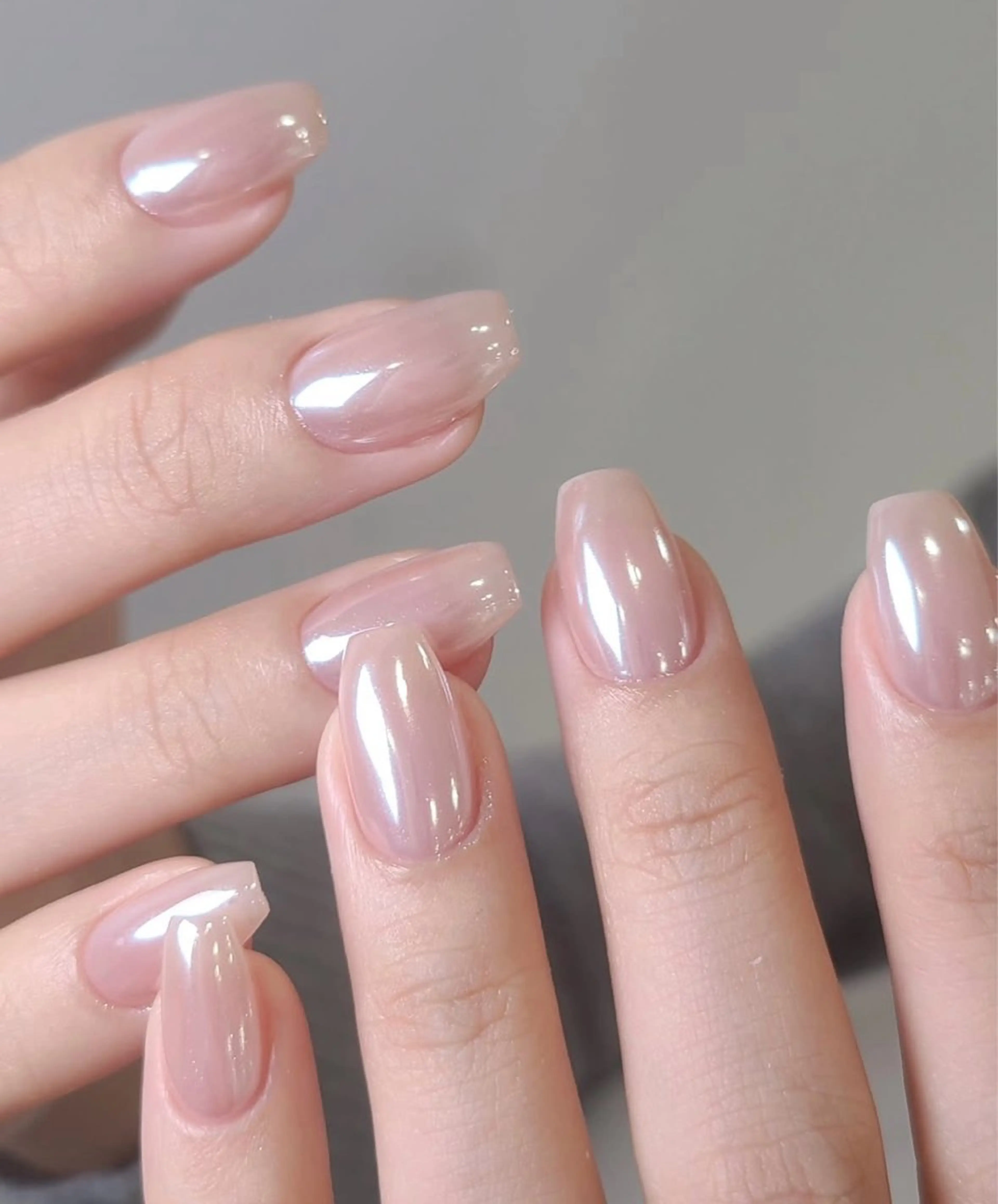 ［Hand］ミラーorオーロラワンカラーの写真
