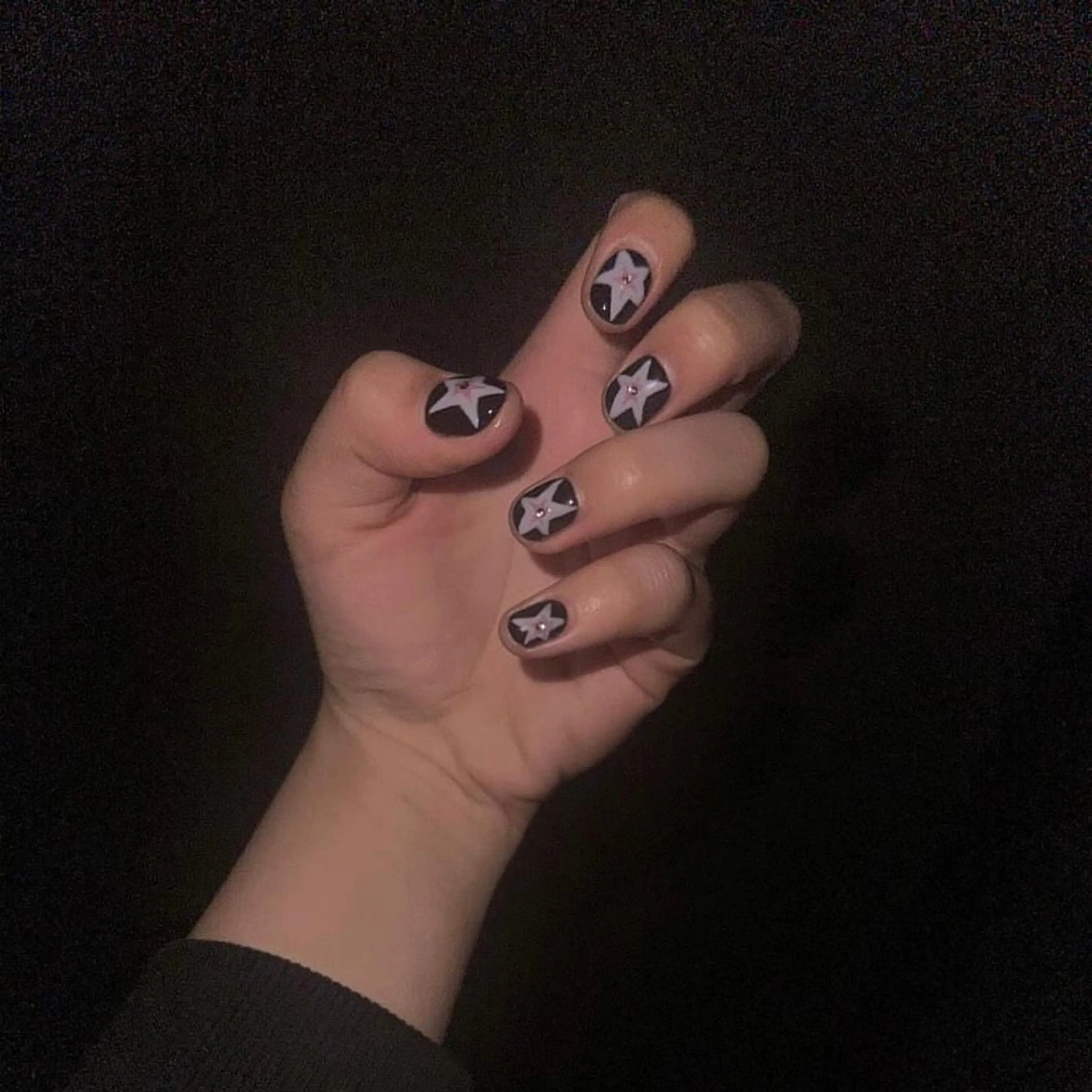 ネイル ハンドネイル フットネイル nail salon minuitのマツエク・マツパデザイン