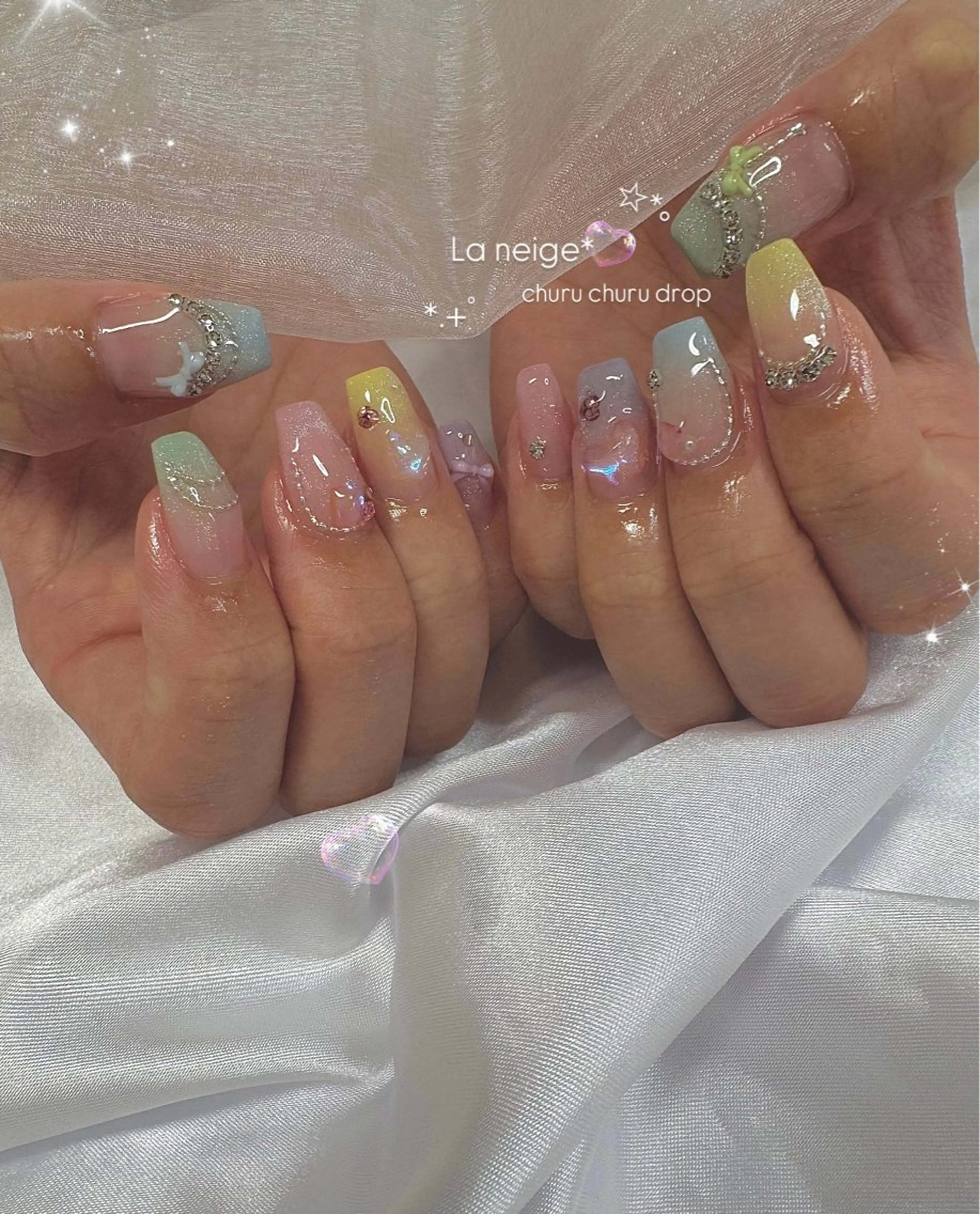 ネイル ハンドネイル La neige* yuki 🥯🍑のネイルデザイン