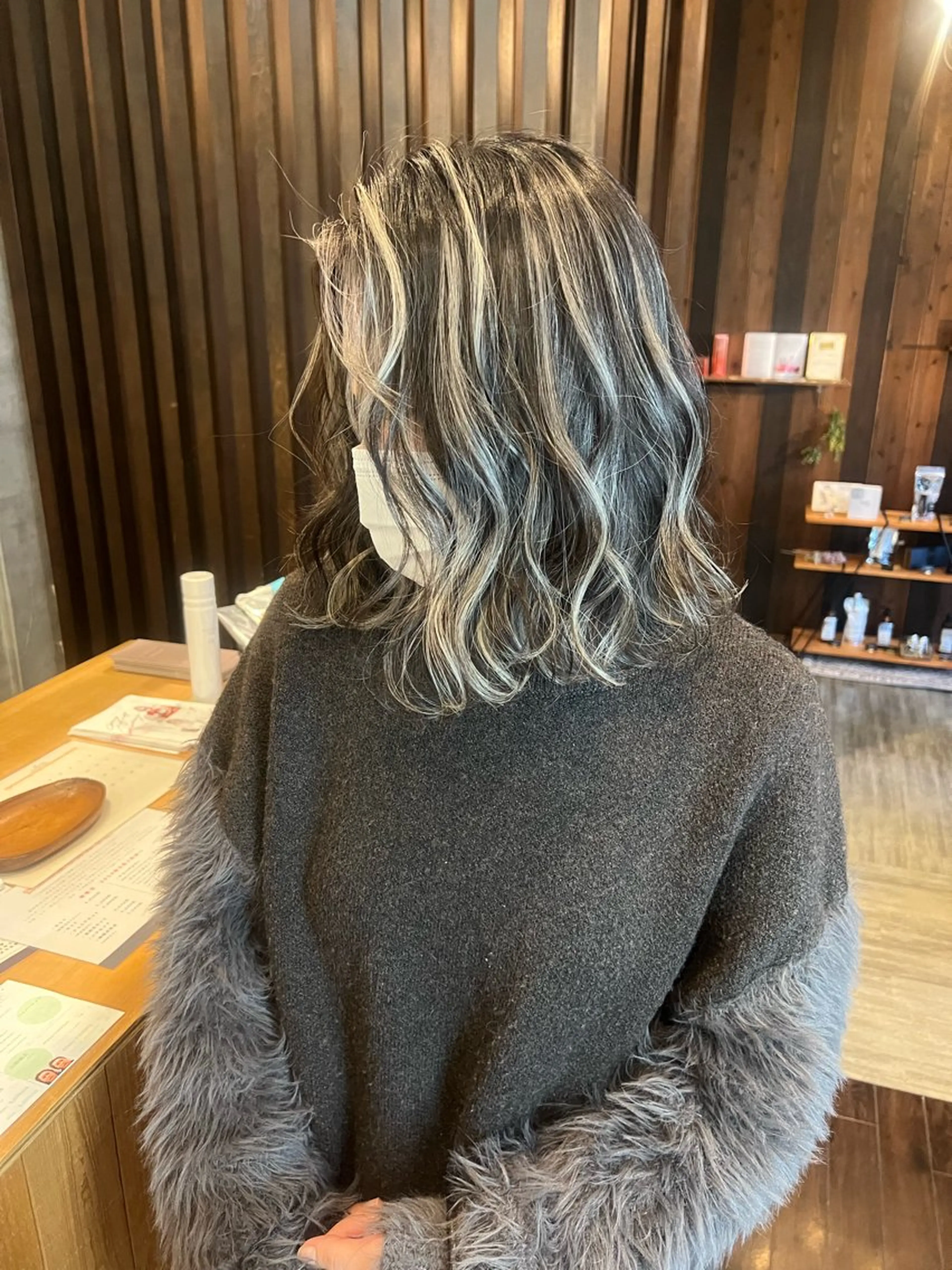 カラー ヘアカラー トリートメント 具志 正太のヘアスタイル