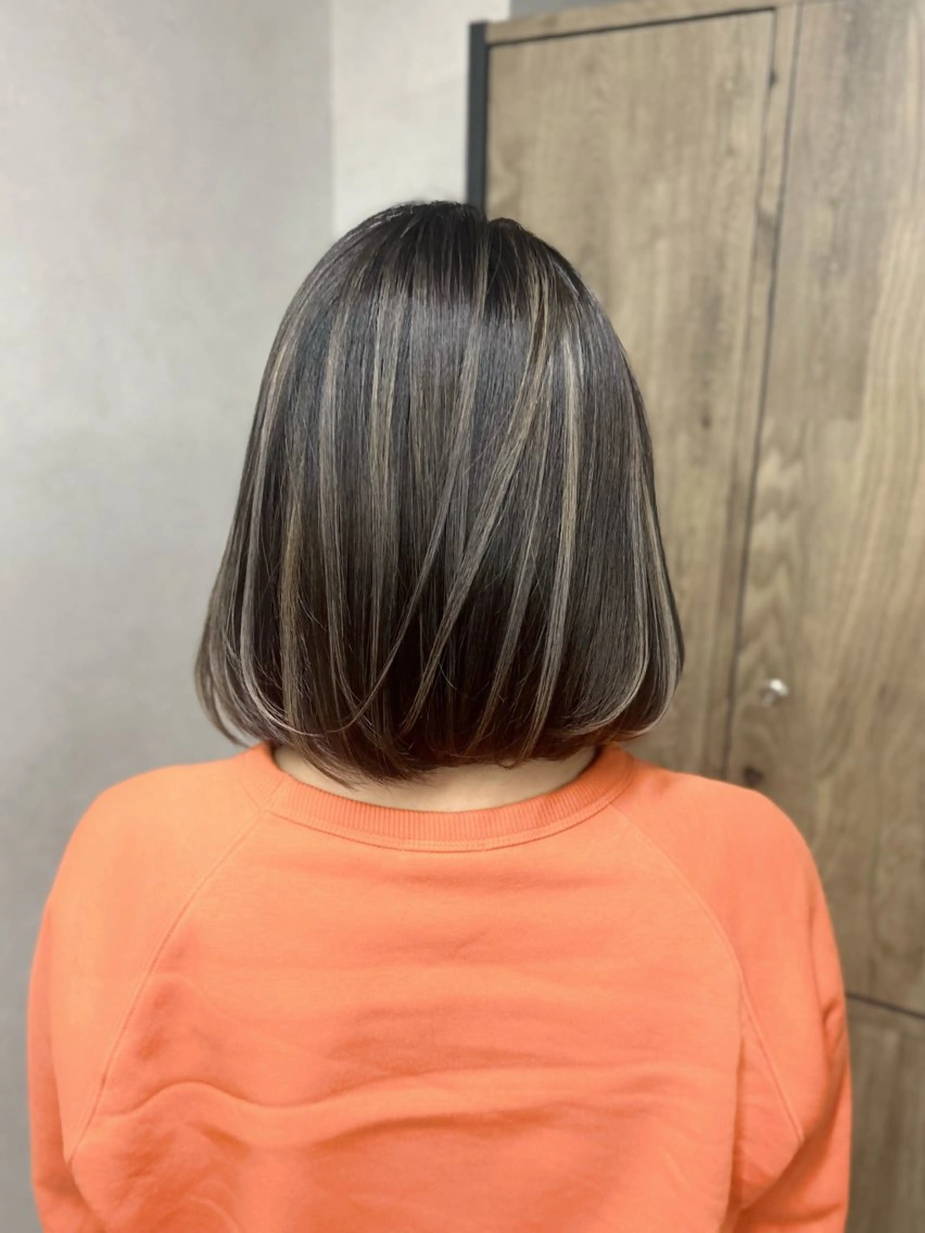 ミディアム カラー VIF所属・🗻飯田誠也🗻 カットカラー得意のヘアスタイル