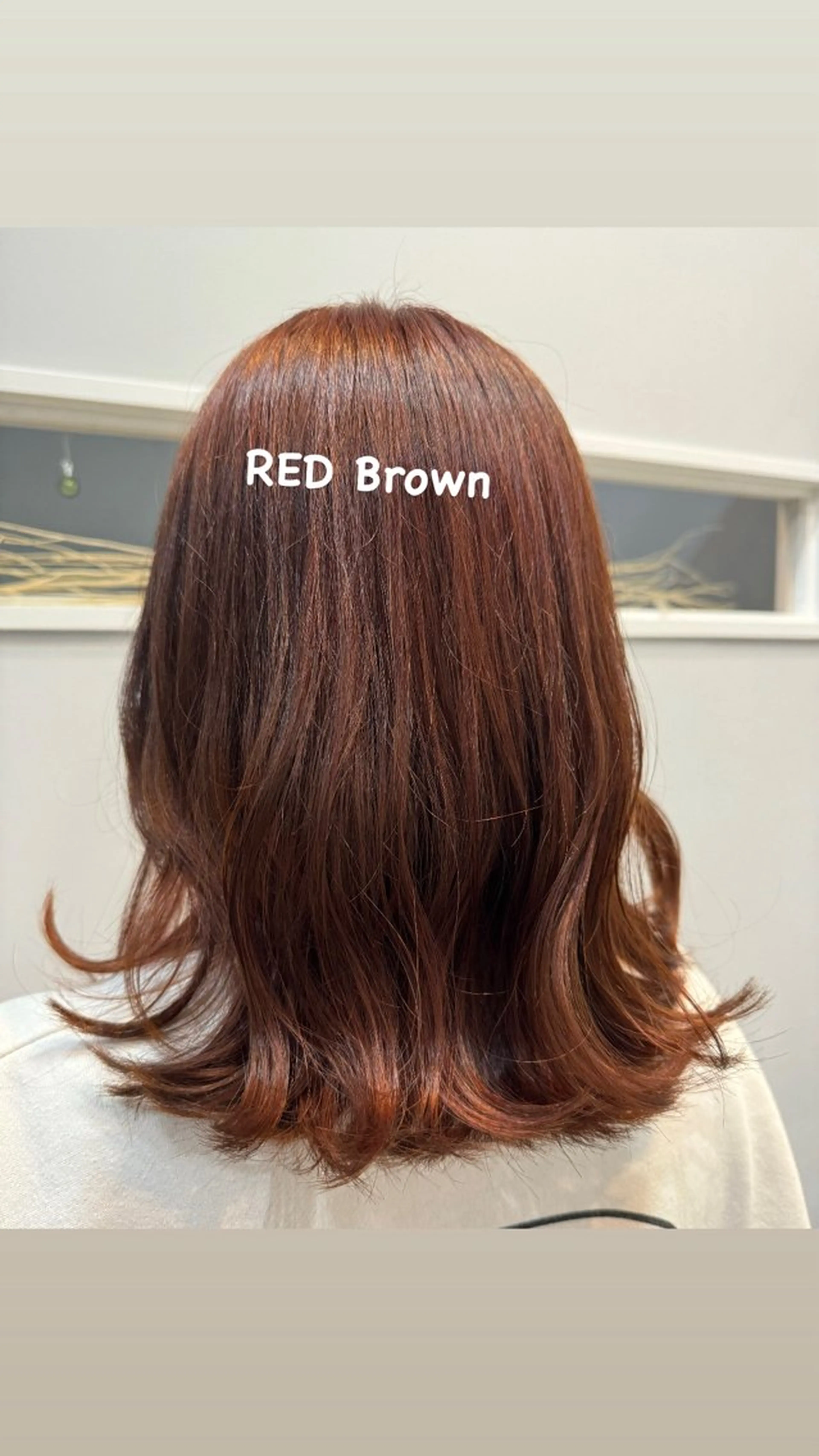 ミディアム カラー oceano所属・oceano🌎小林 穂乃花のヘアスタイル