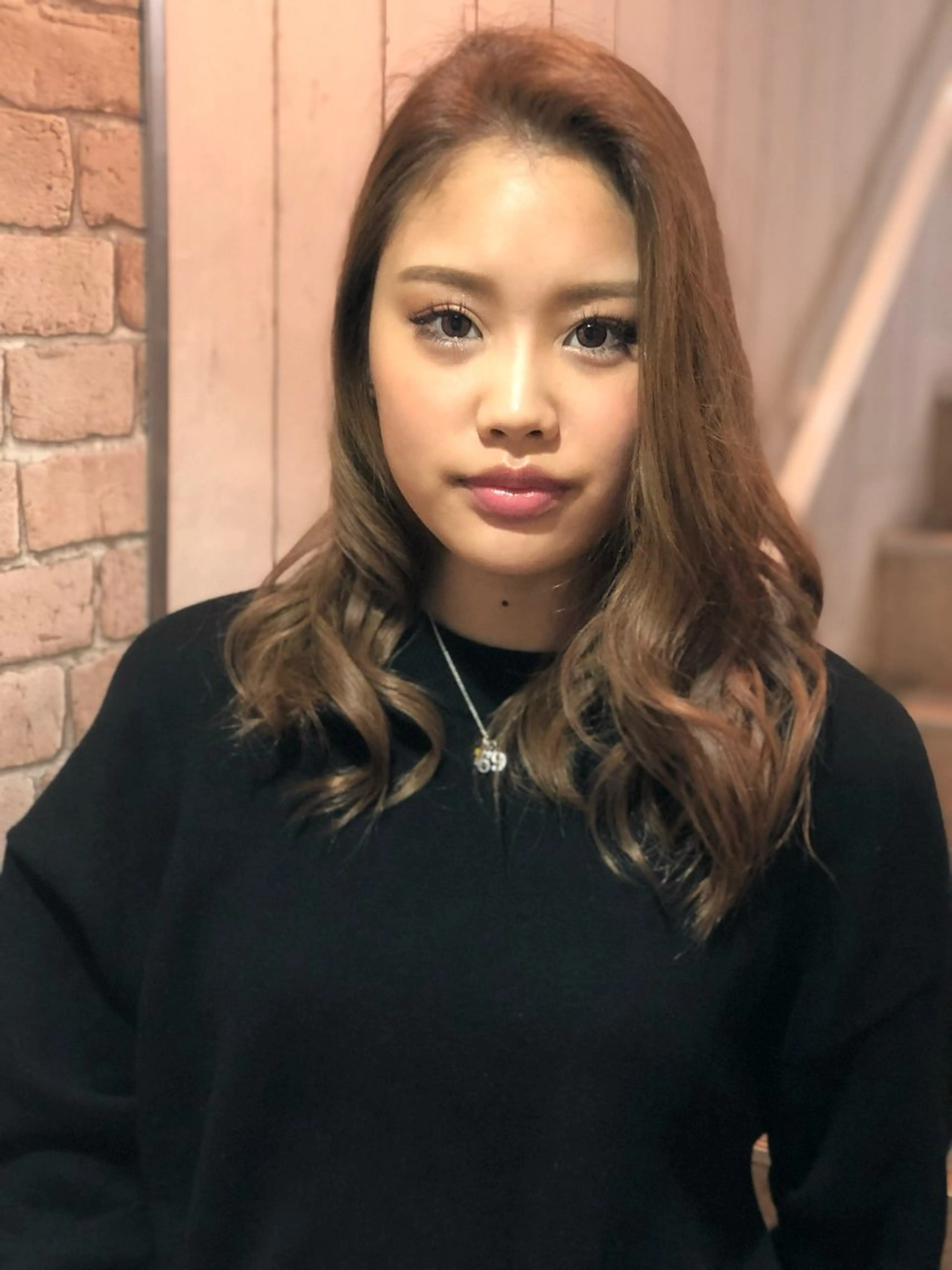 セミロング カラー パーマ ヘアアレンジ メンズ ヘアカラー トリートメント ❤️可愛いハイトーン を造る❤️AKIRAのヘアスタイル