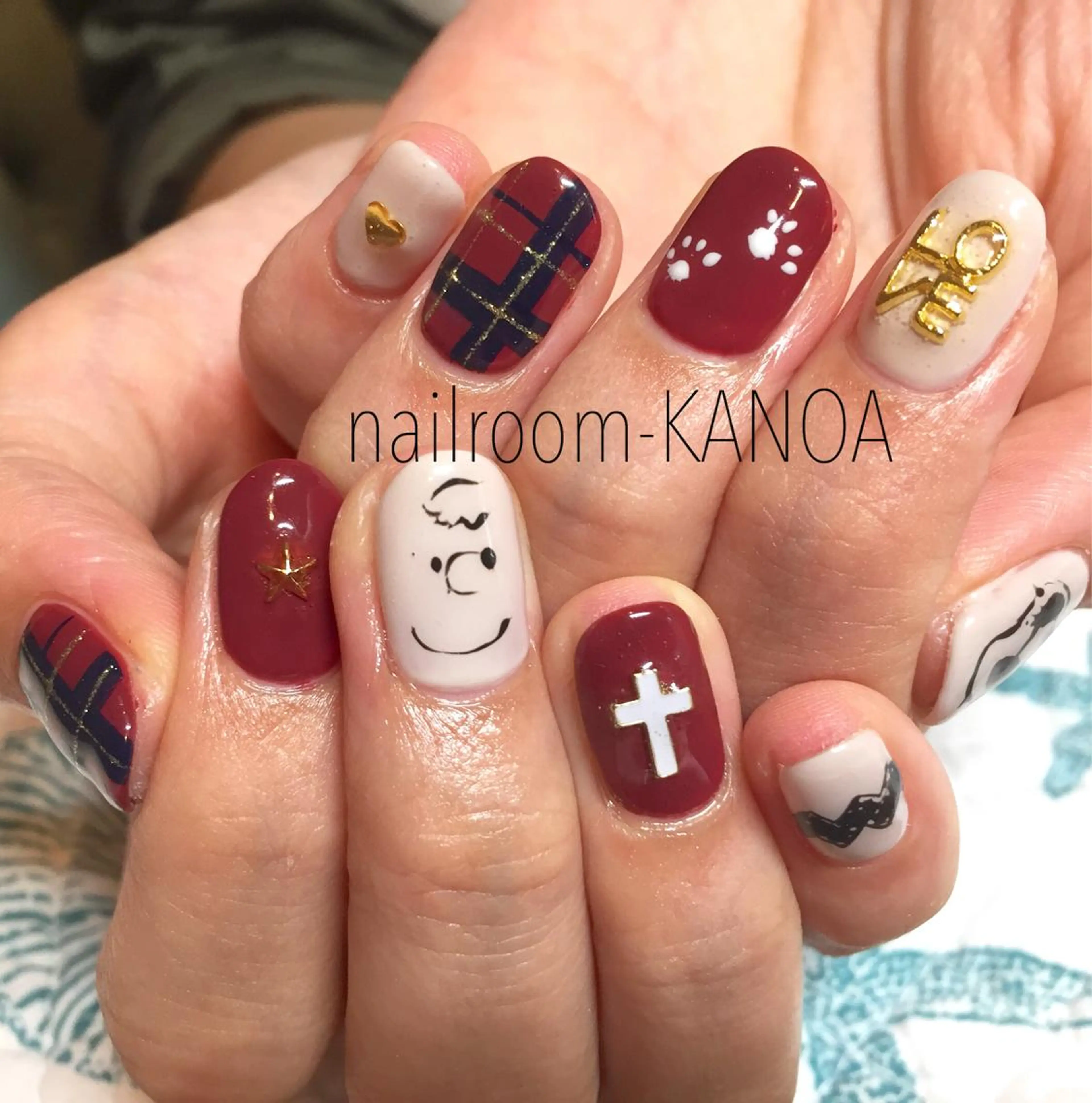 ミディアム ネイル ボルドー nailroom- KANOAのネイルデザイン