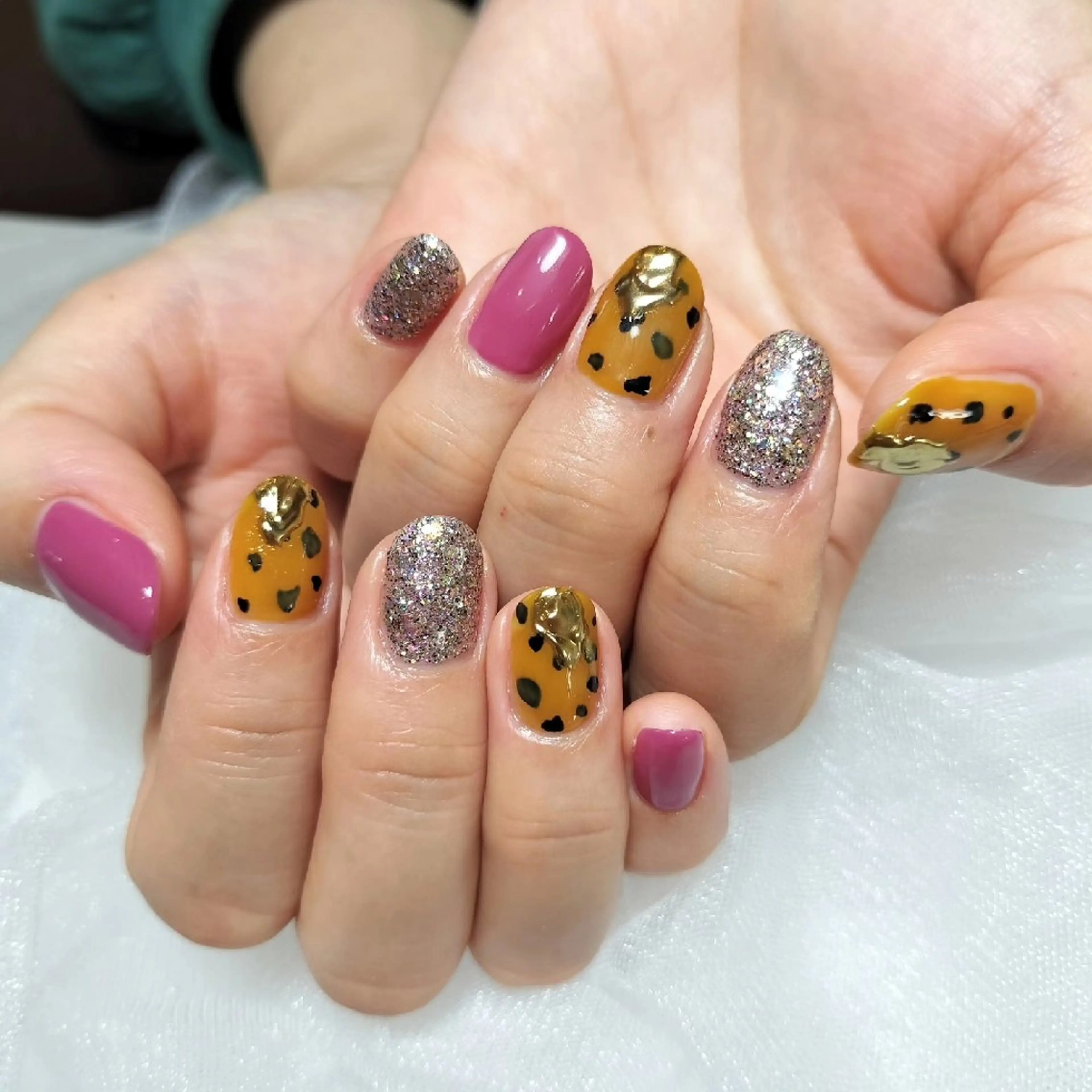 ネイル rokunana 佐野のネイルデザイン