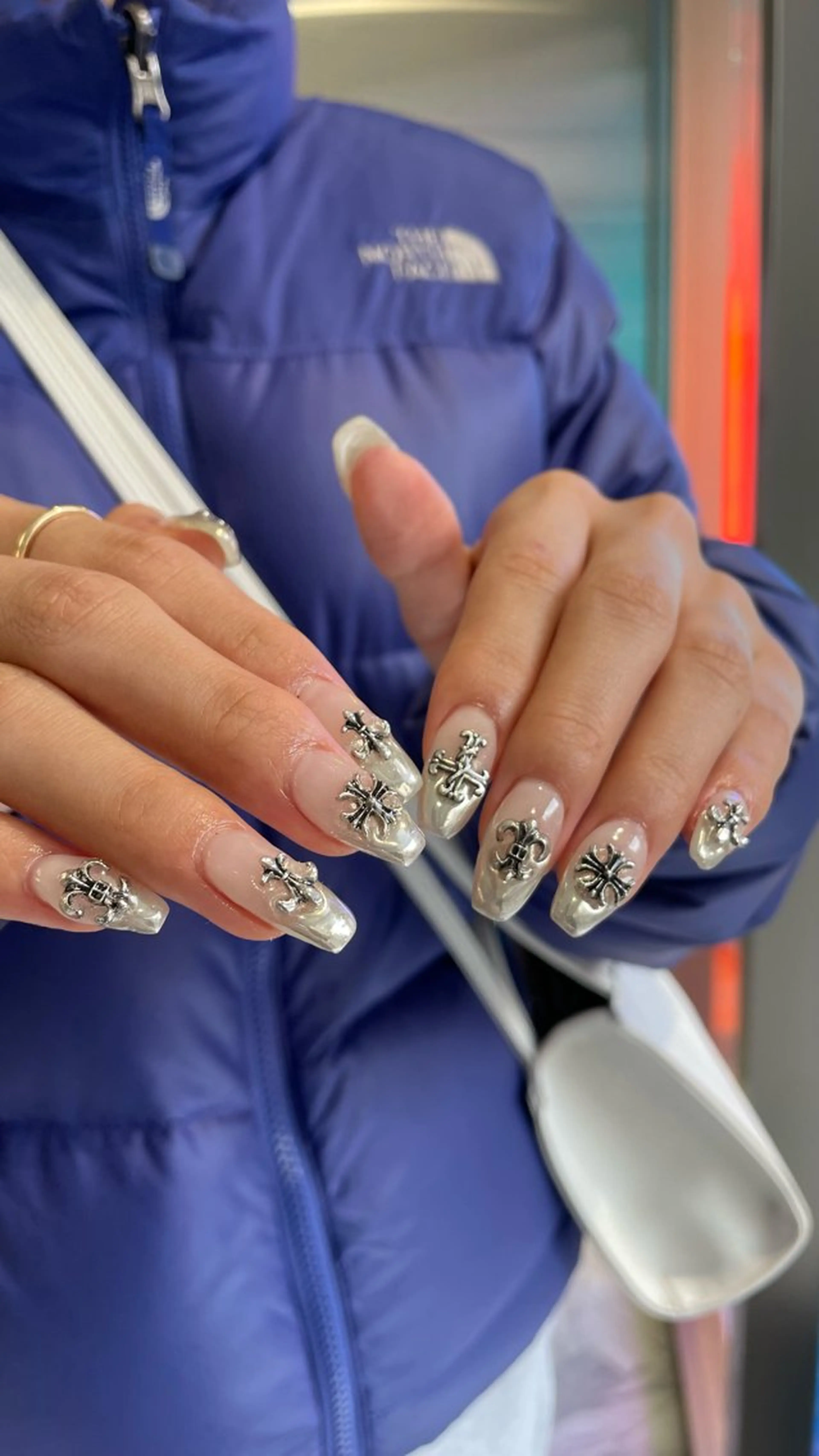 ネイル クルミ/ 💕ワンホンネイルのネイルデザイン