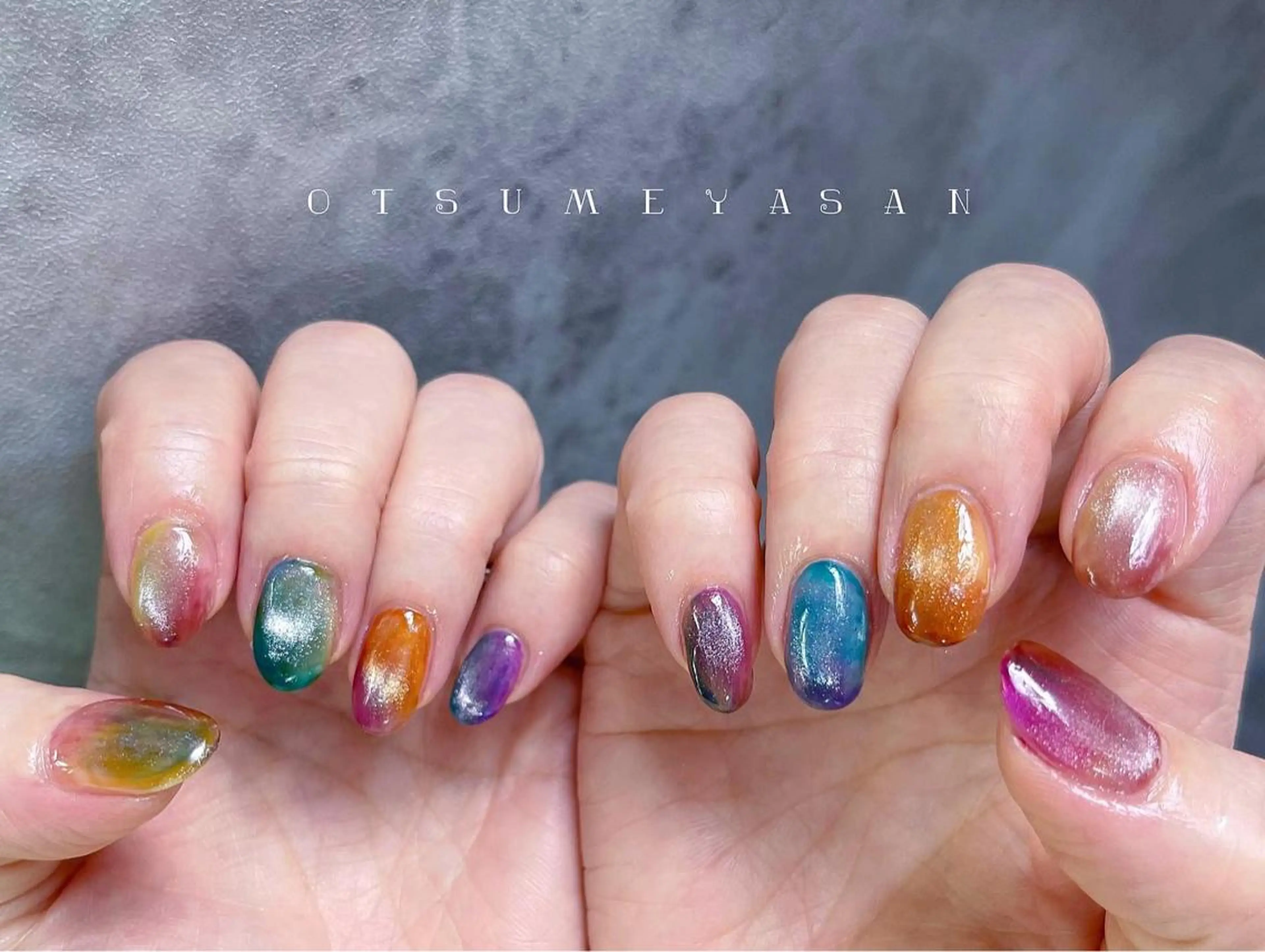 ネイル グラデーション ラメ(グリッター) マグネットネイル otsumeyasan所属・わたなべ ちかのネイルデザイン