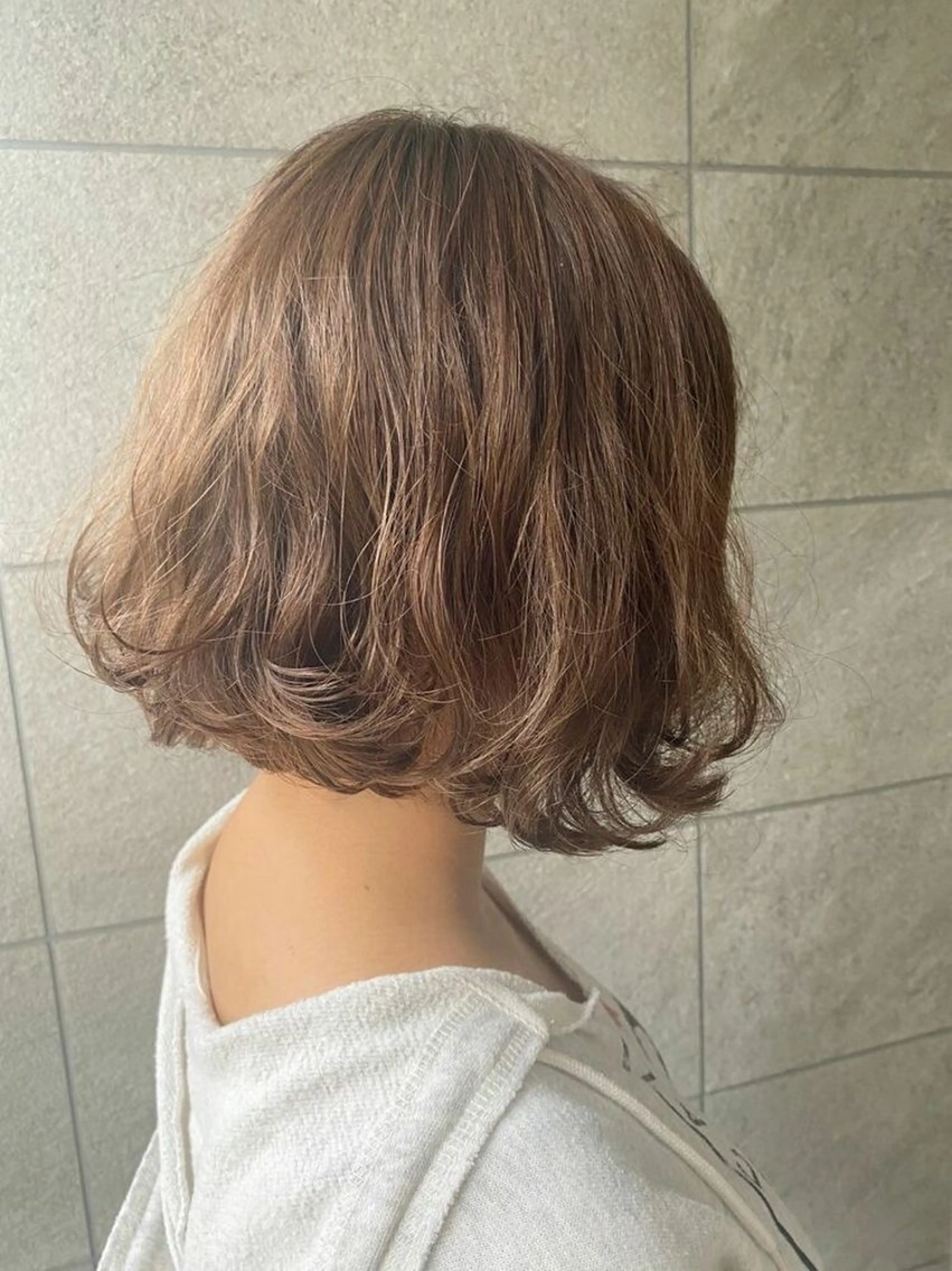 ショート カラー パーマ トリートメント カット トリートメント 森山 陽菜のヘアスタイル