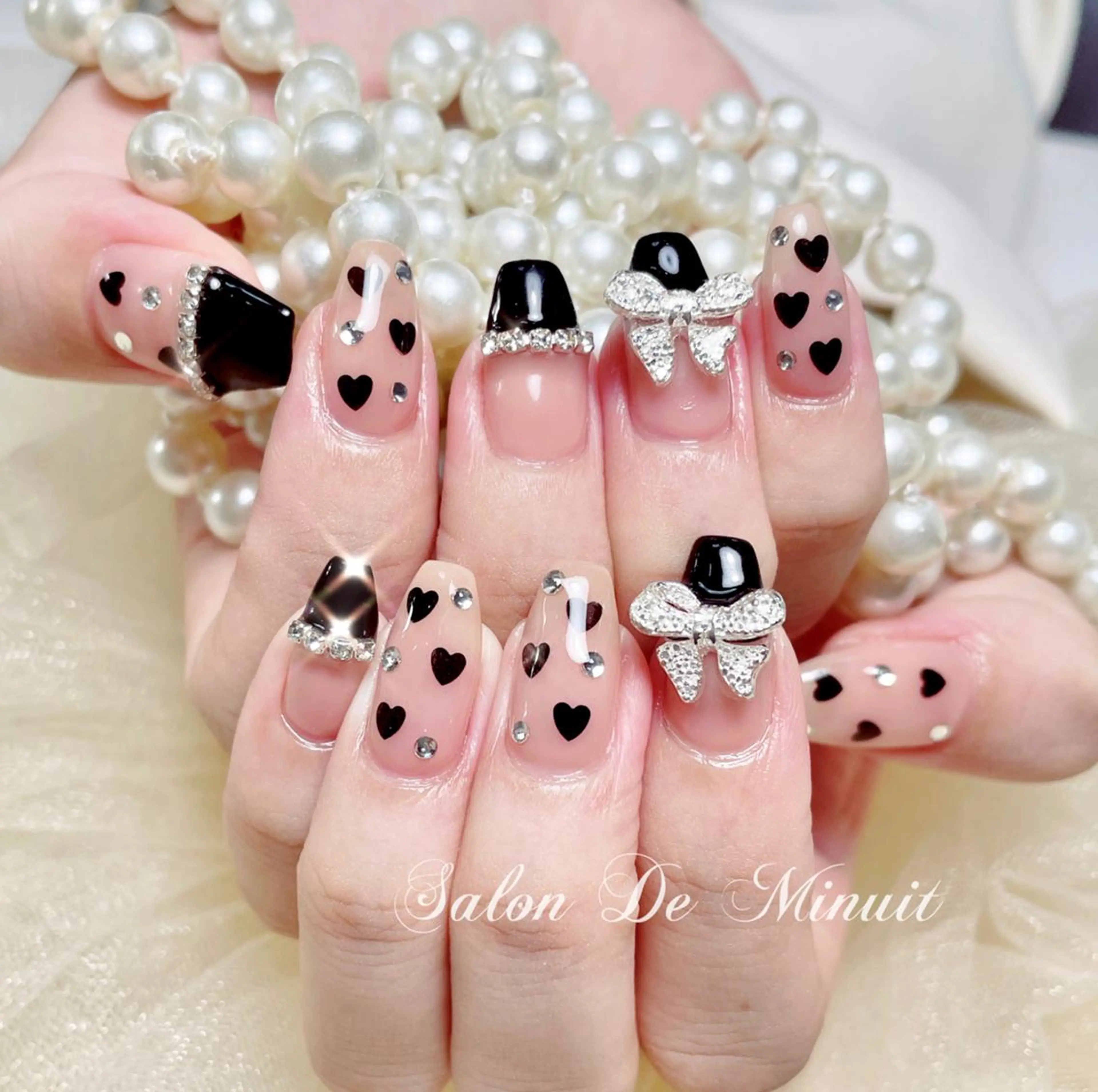 ネイル ハンドネイル ハンドケア Salon de Minuit🦩のネイルデザイン
