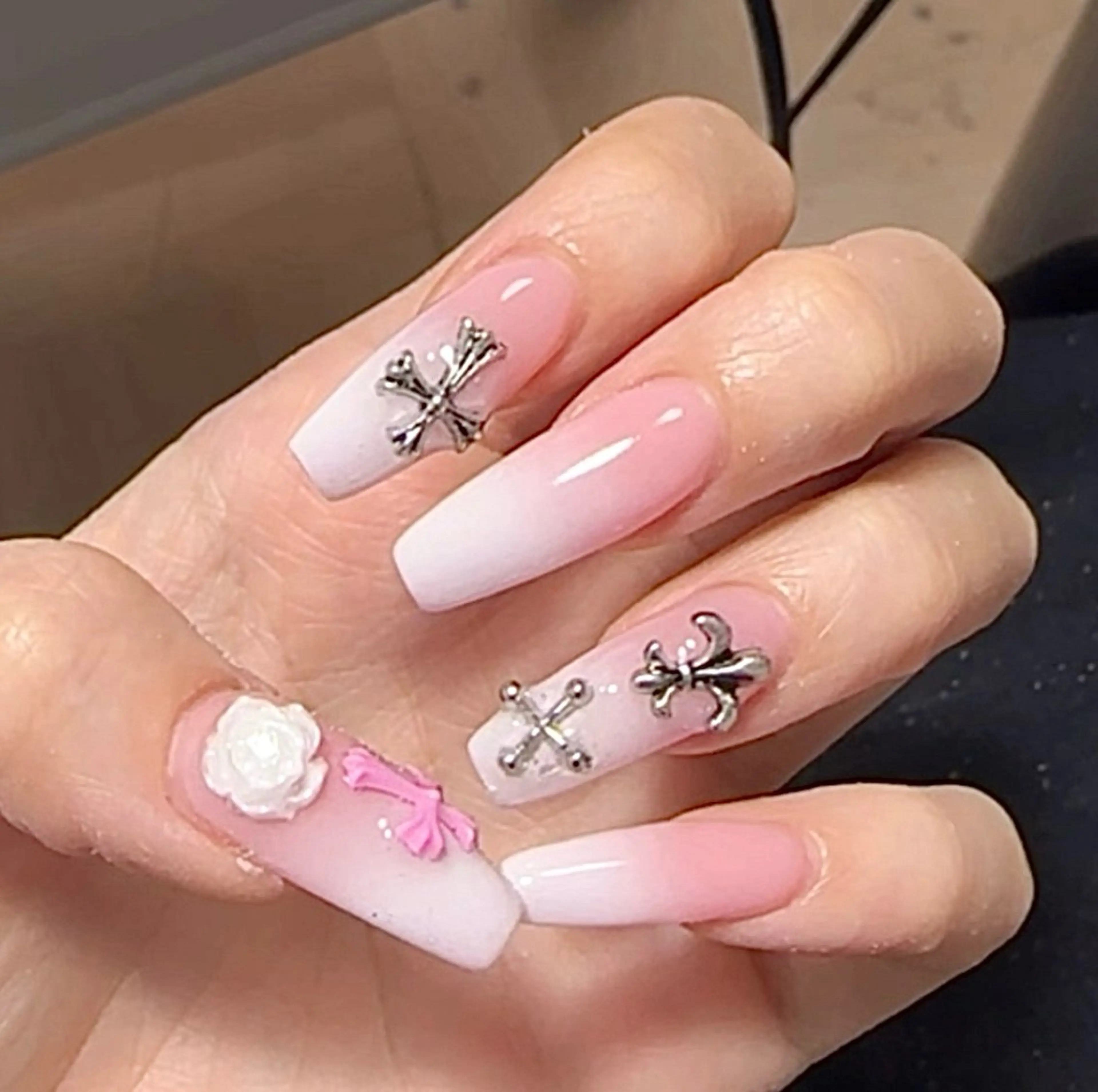 ネイル ハンドネイル Yun nail Jihoのネイルデザイン