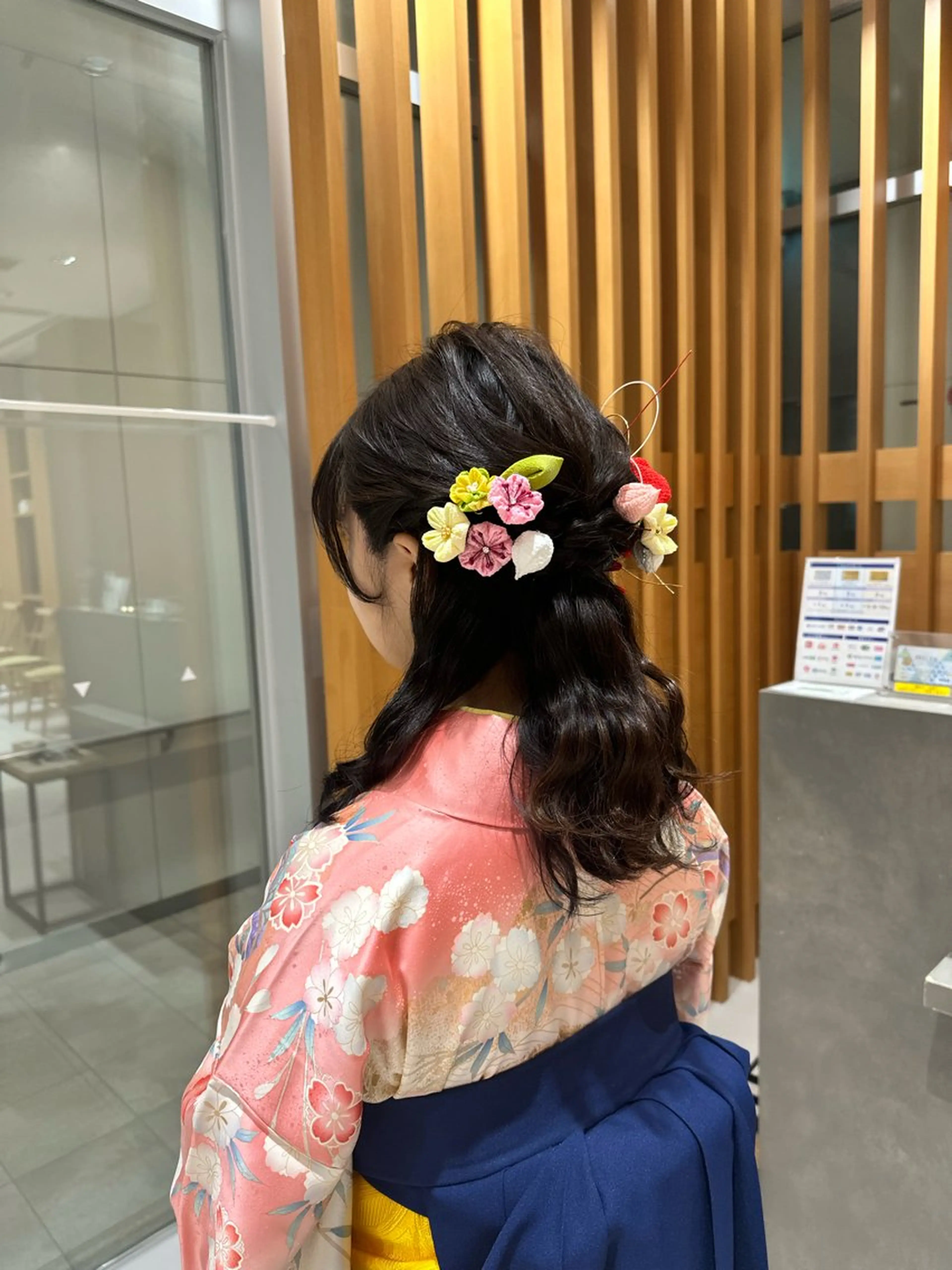 ヘアアレンジ 卒業式のヘアスタイル 中島 愛のヘアスタイル