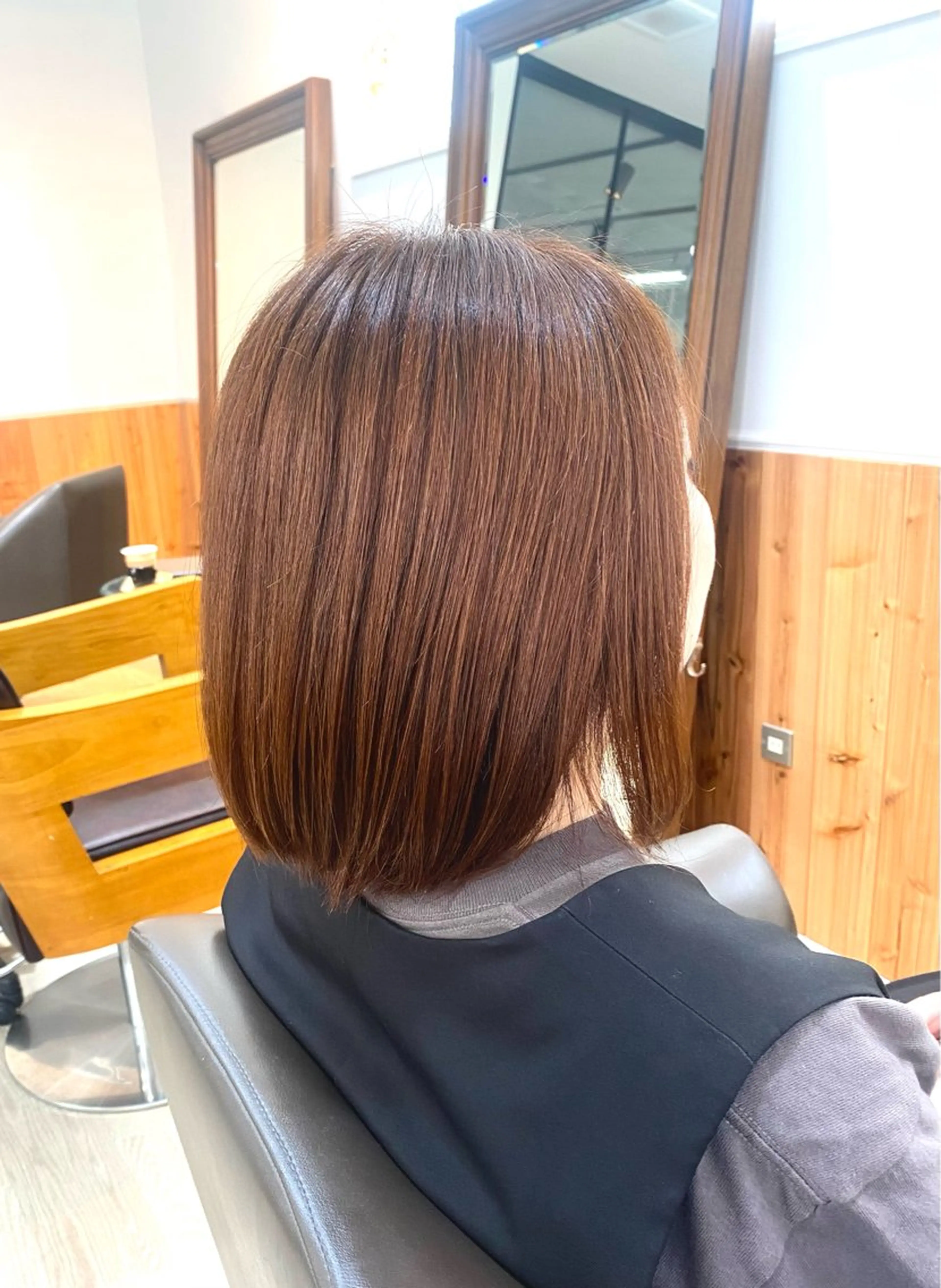 ミディアム カット ヘアカラー トリートメント Lumi上大岡所属・縮毛矯正/カラー/ 似合わせ/JUNのヘアスタイル