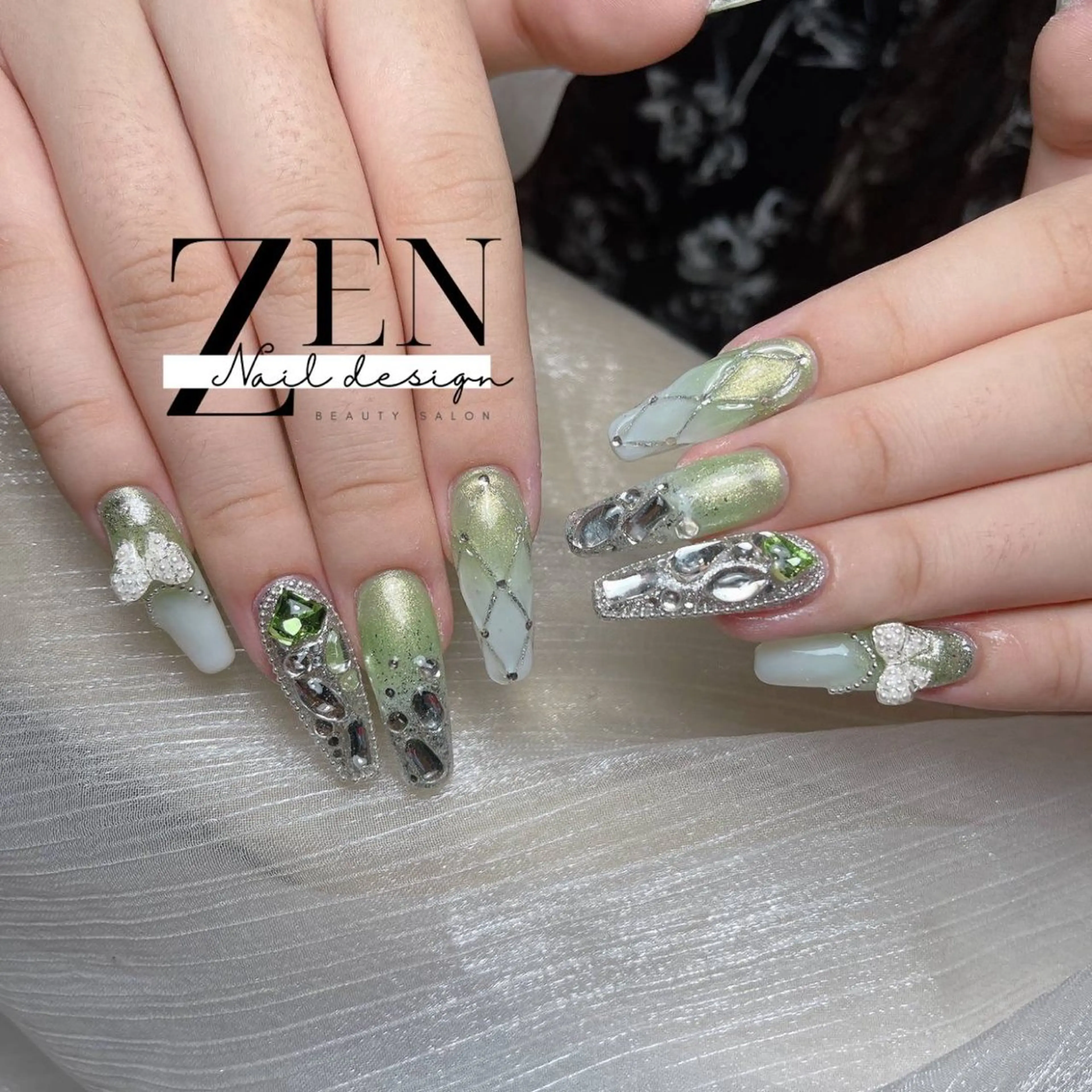 ネイル チークネイル 長さ出し フレンチネイル 韓国ネイル マグネットネイル ハンドネイル Zen Nail Design 池袋のネイルデザイン