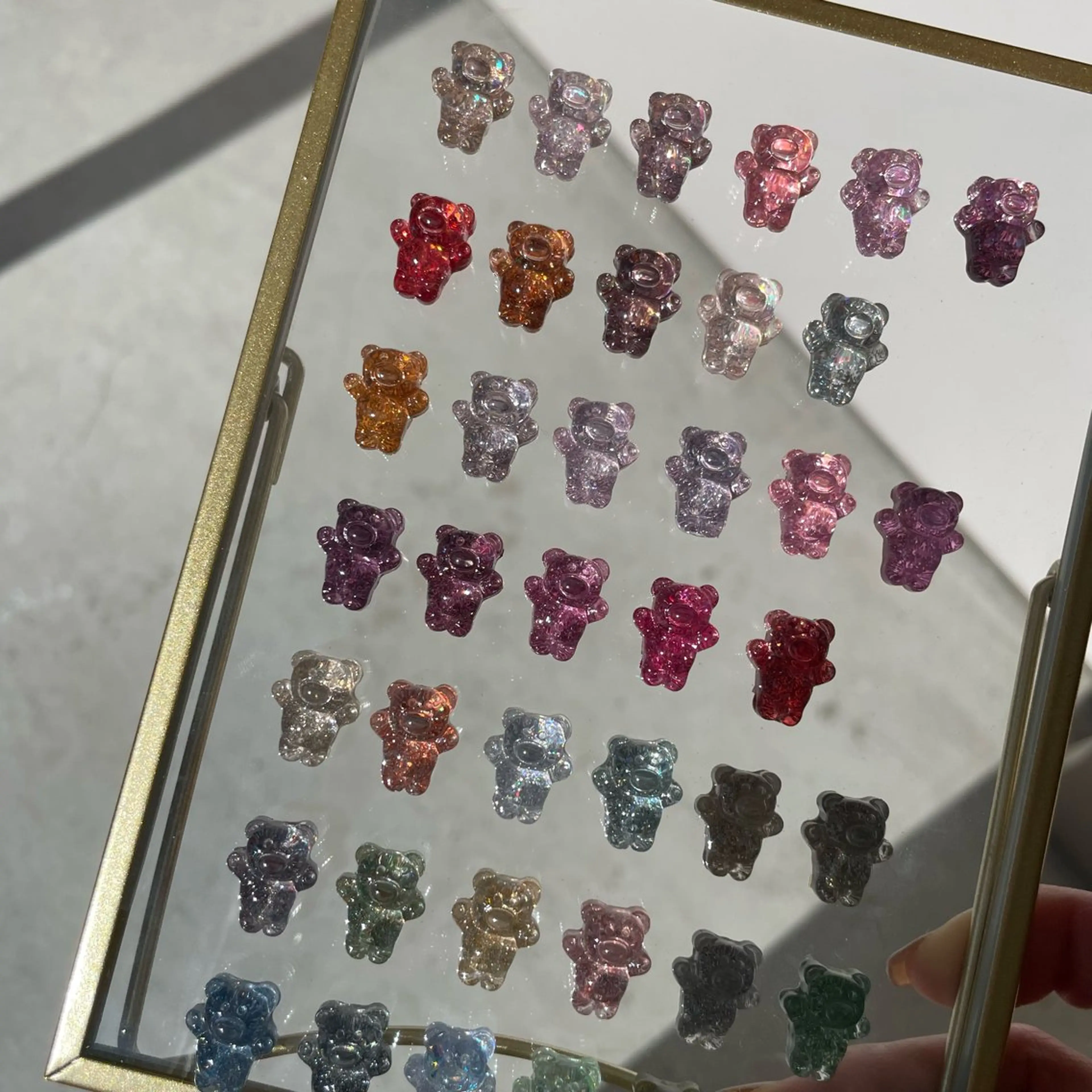 【ハンド💠オフ無し💠】ワンカラー/ラメ/マグネット/フラッシュからお選び下さい 《ケア無料》の写真