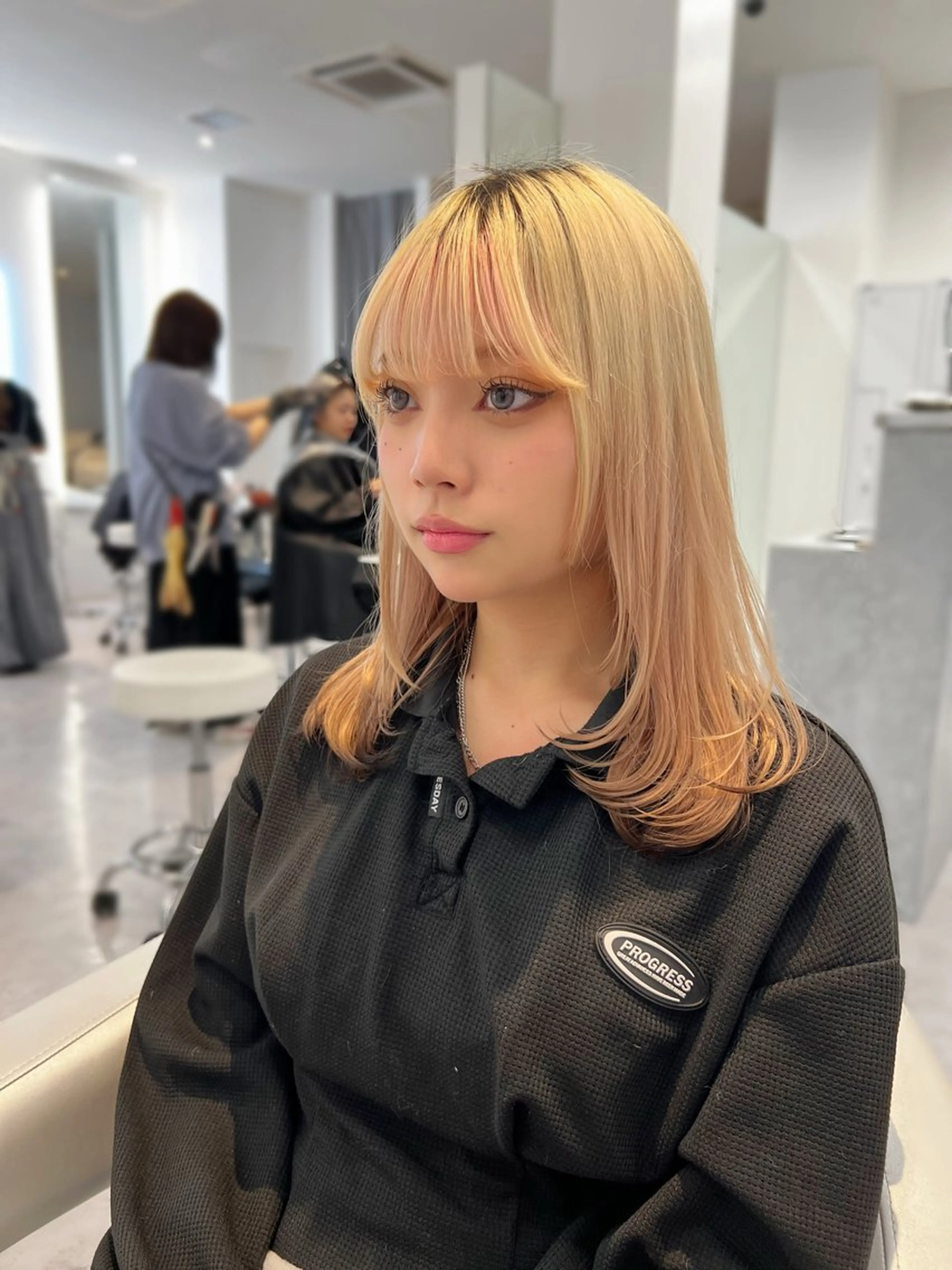 ミディアム カット ヘアカラー トリートメント 最高の似合わせ🪽 韓国っぽ🇰🇷後藤のヘアスタイル