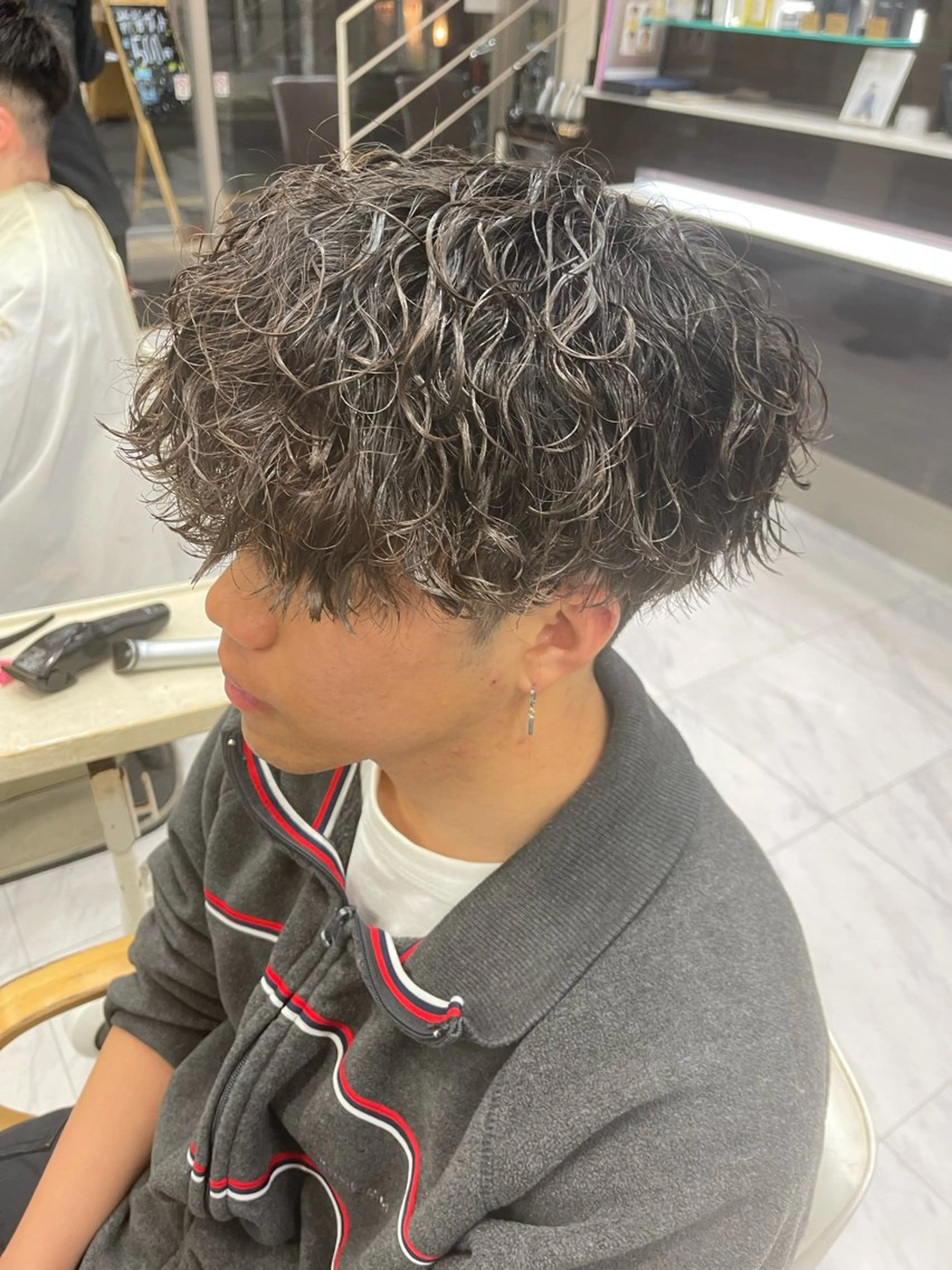 ショート パーマ メンズ メンズパーマ 波巻きパーマ カット パーマ トリートメント 🌻メンズカット 落合諒🌻のヘアスタイル