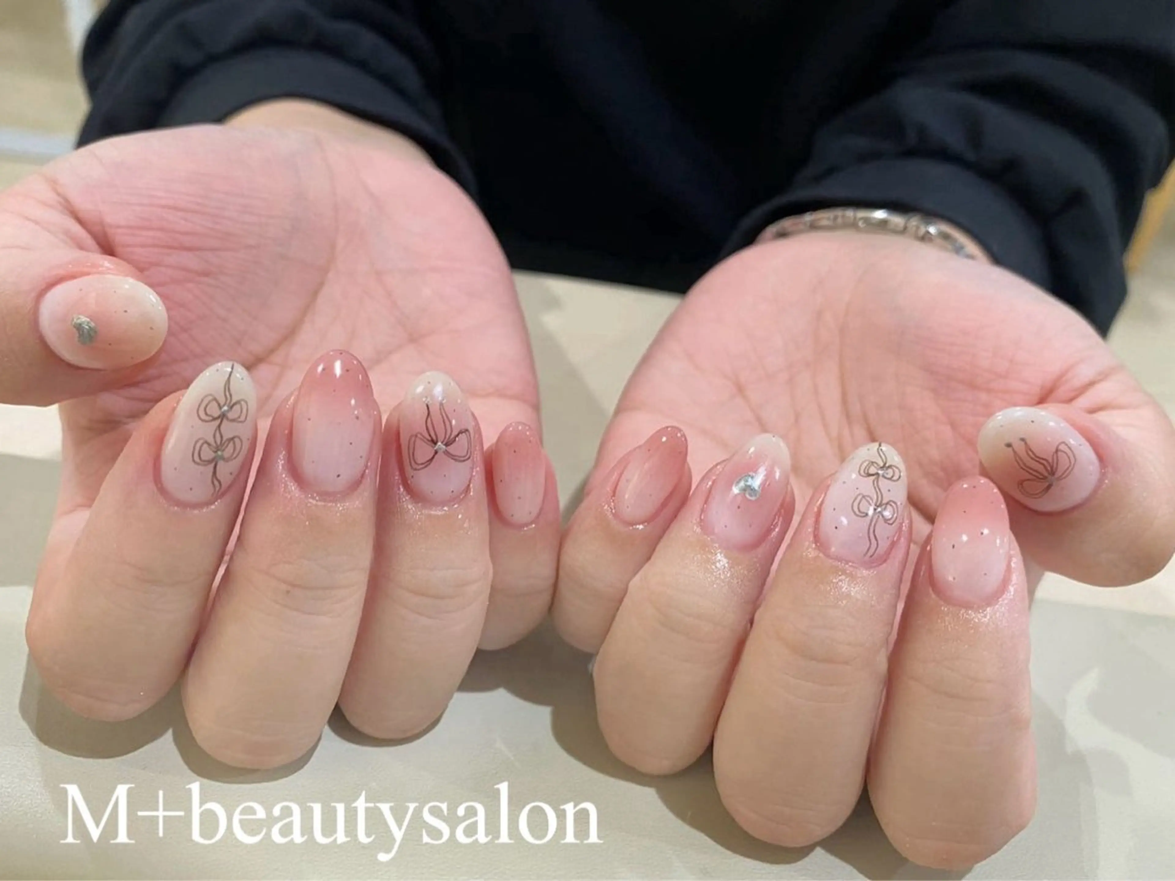 ネイル M+  Beauty Salonのネイルデザイン
