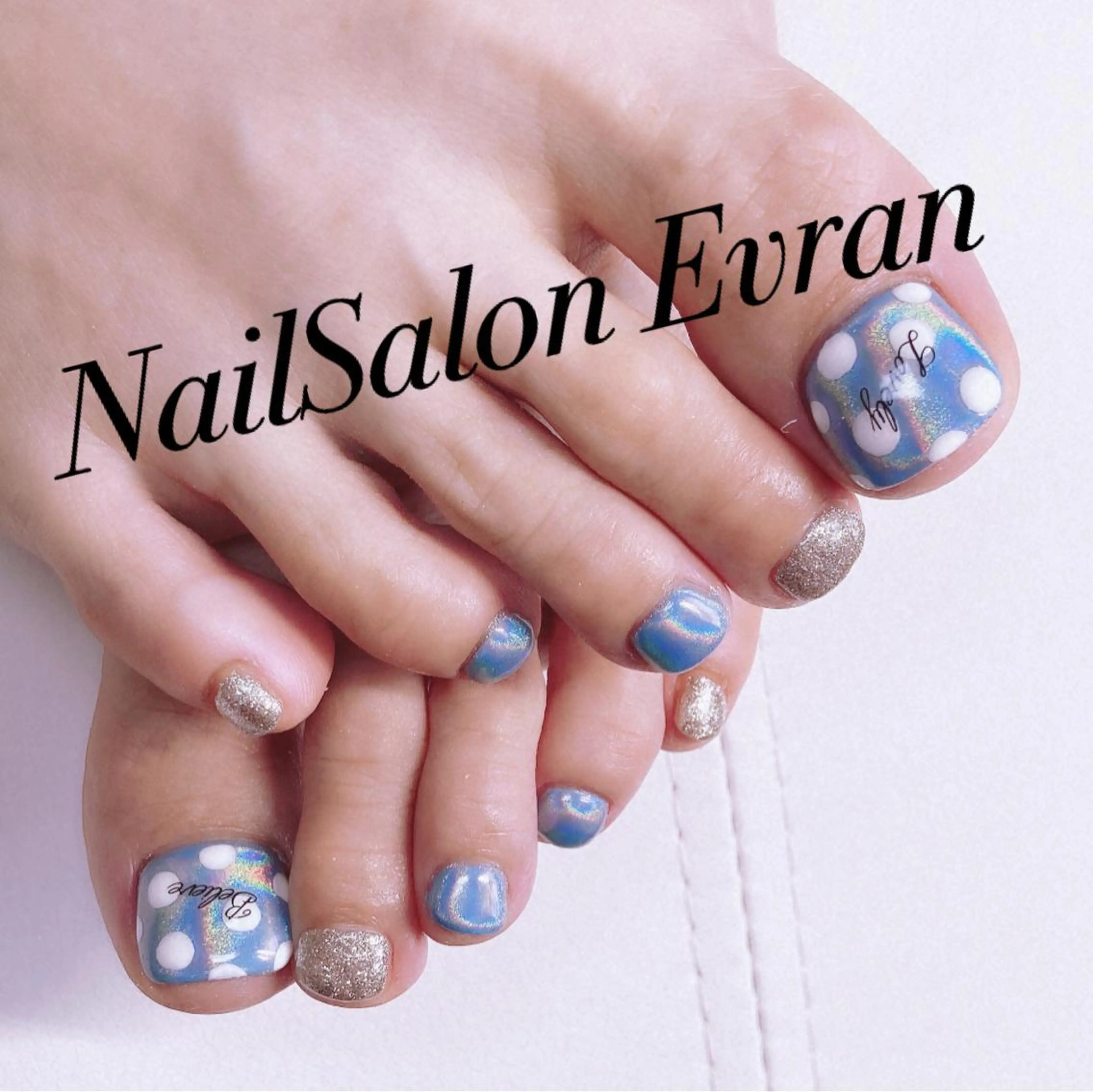 ネイル ドット ミラーネイル Nail salon Evranのネイルデザイン