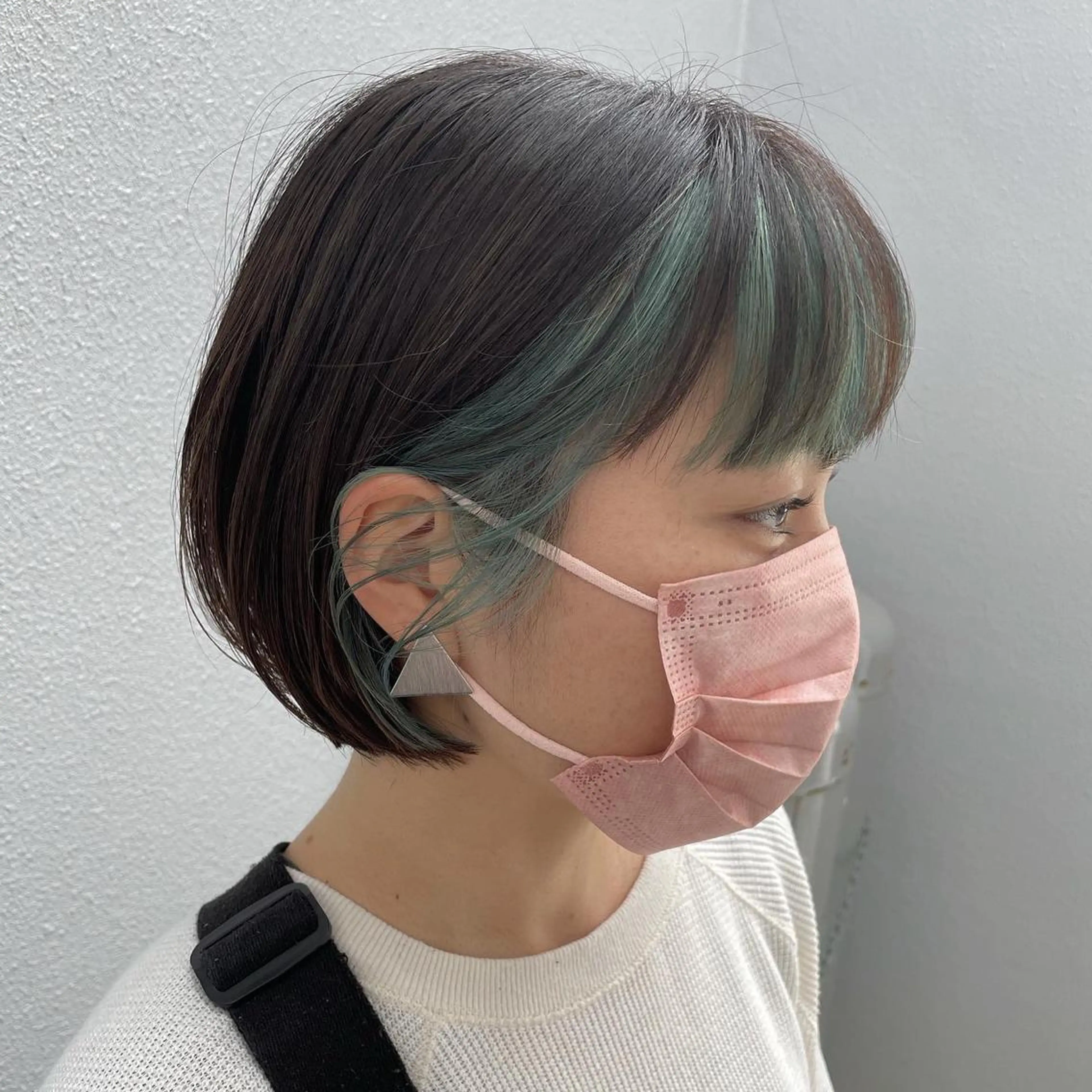 ショート 切りっぱなしボブ ショートボブ 丸みショート ミストバング ボブ C’LD hair  produce /シールドヘア所属・モテ髪/ボブ/ショー ト/アダチフウトのヘアスタイル