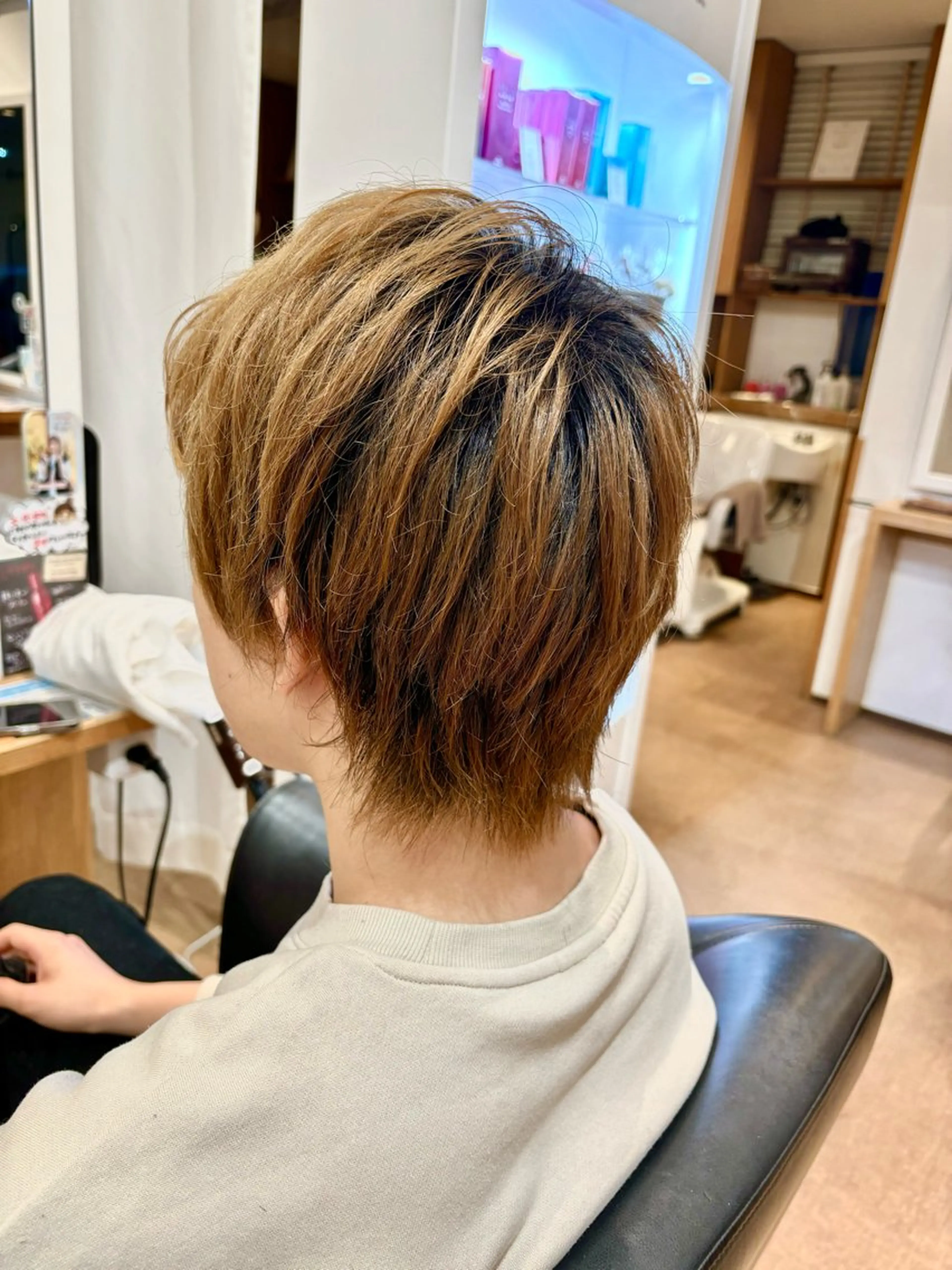 ショート メンズ スパイキーショート ショートヘア 秋山知穂　縮毛矯正 ショートが得意☆のヘアスタイル