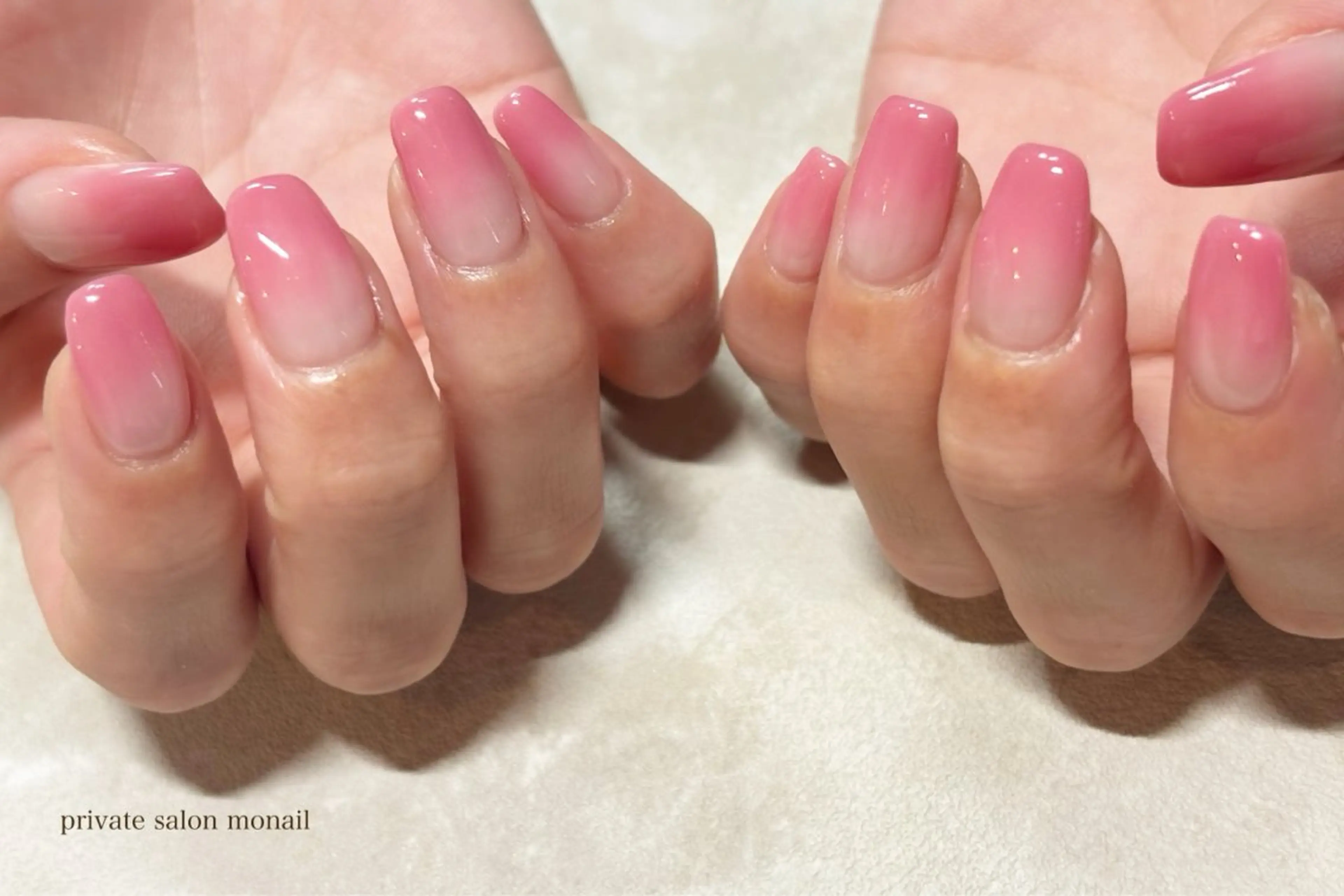 ネイル グラデーション ピンク ハンドネイル private  nail salon monail所属・nail salon monailのネイルデザイン