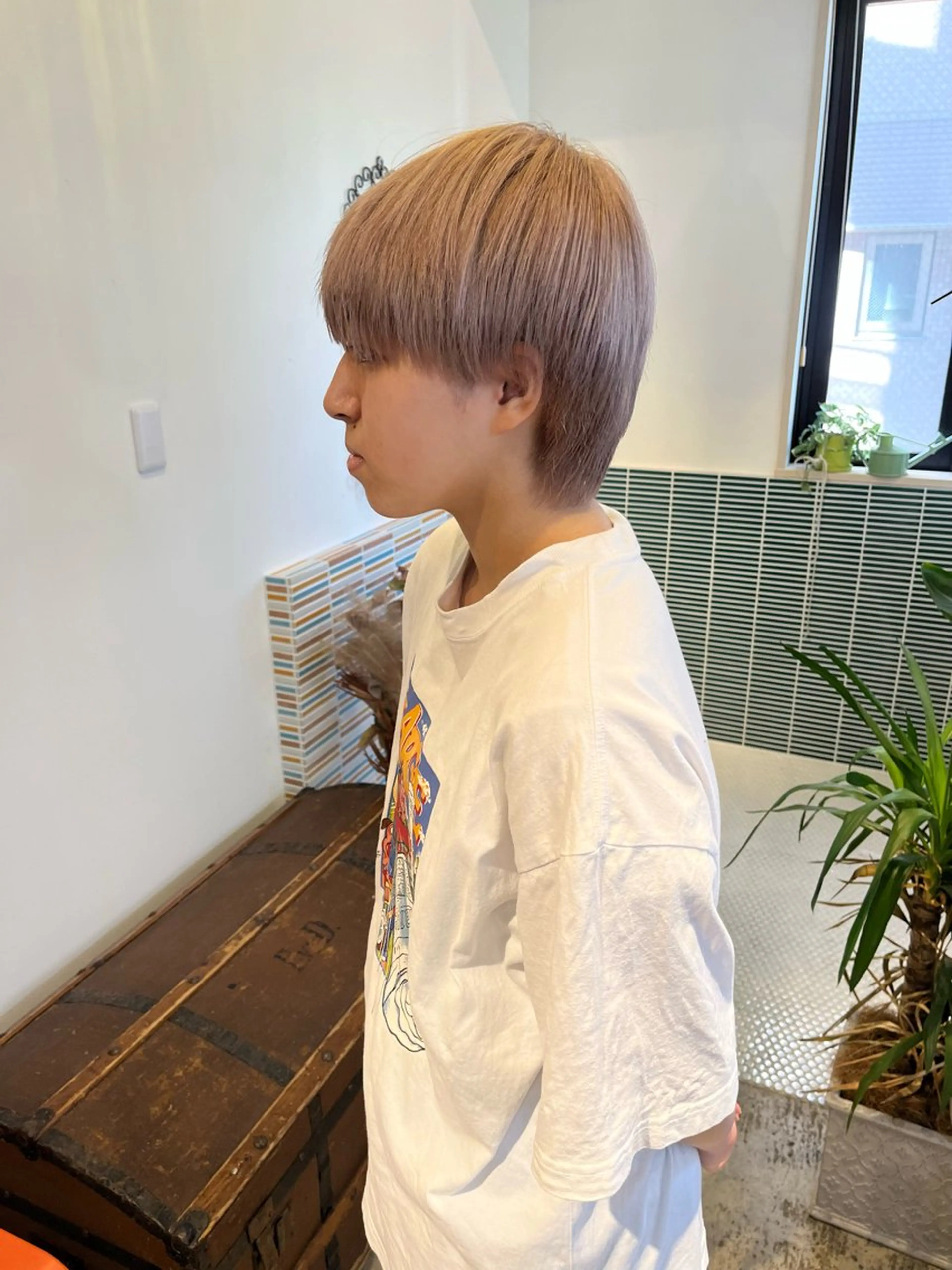 ショート カラー ベージュカラー ブリーチ ヘアカラー トリートメント 🩷ハイトーン透明感 レイヤー🩷ユリカのヘアスタイル