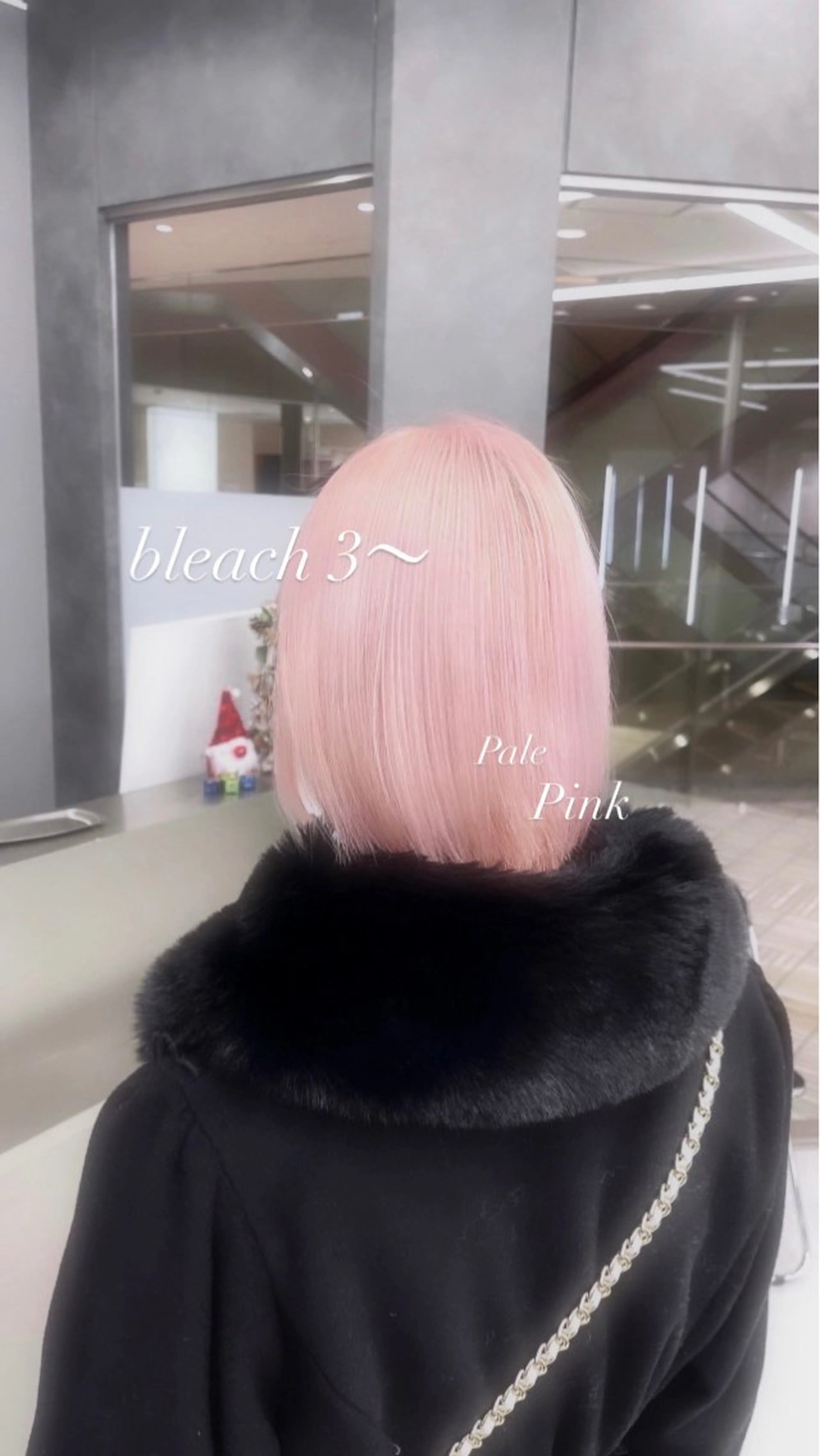 ミディアム 寒色/ブリーチ/💙 艶カラーYURIAのヘアスタイル