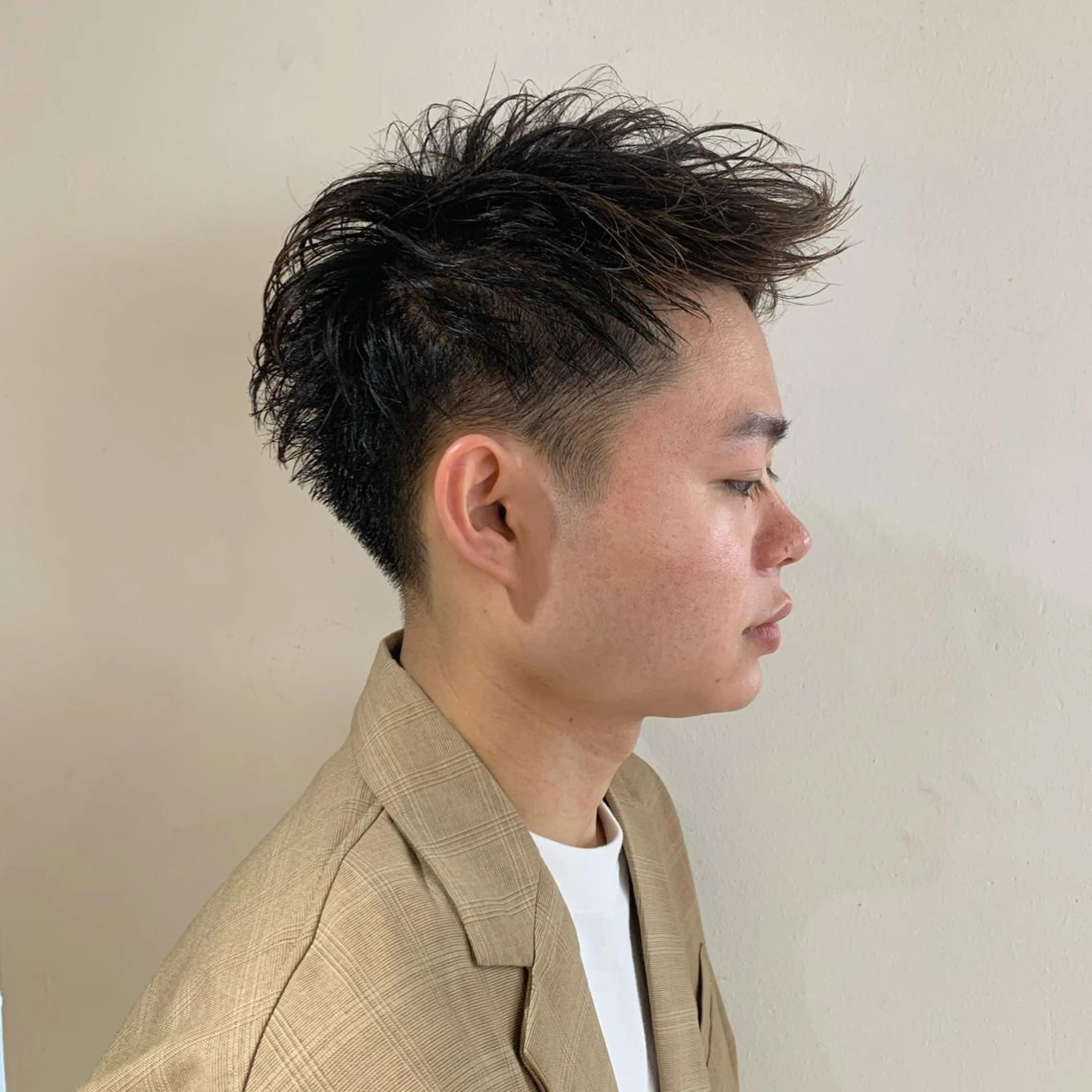 メンズ アップバング 菅原 リキヤのヘアスタイル