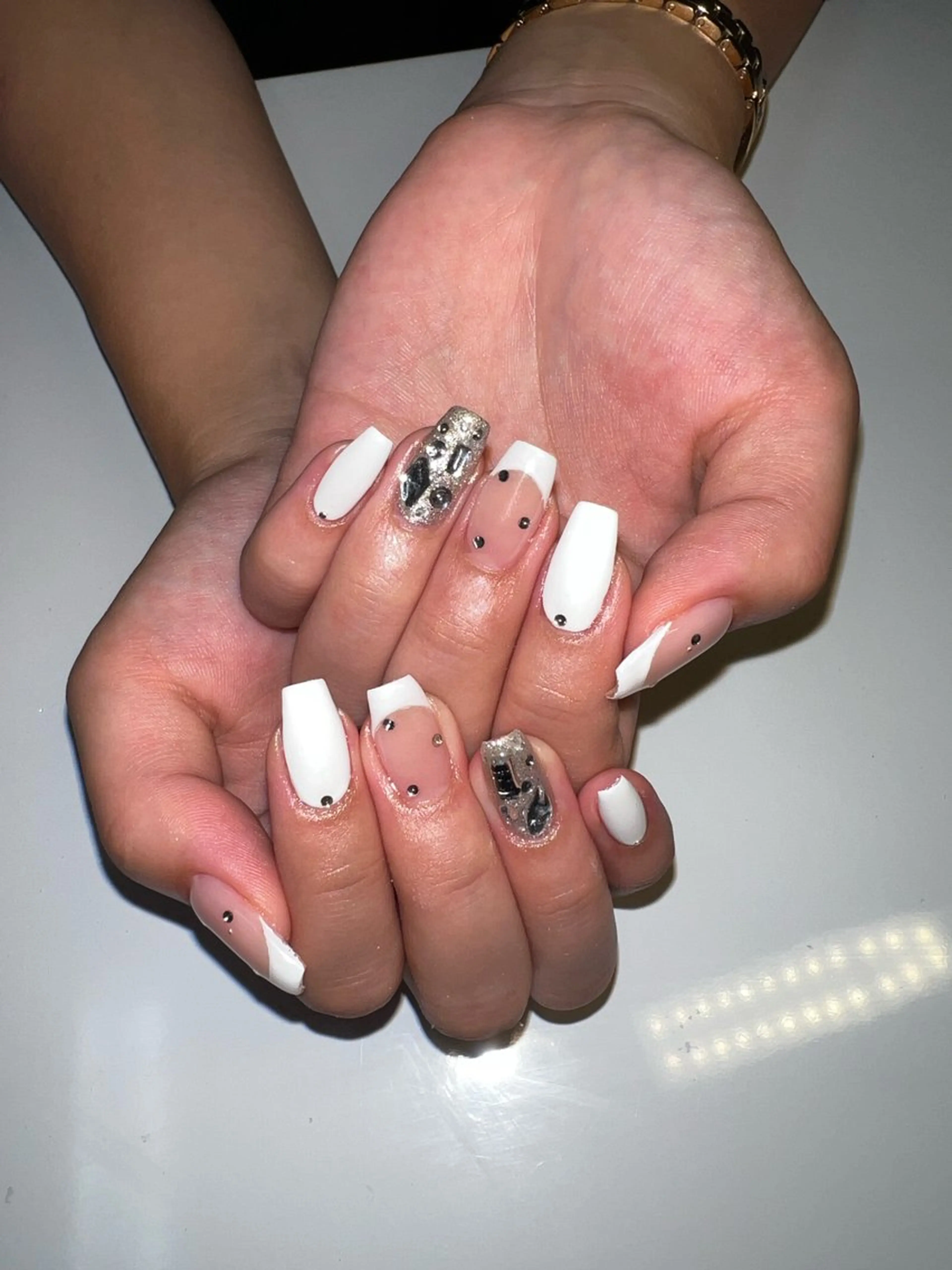 ネイル ハンドネイル m.nail/ 🐄💛🧡❤️のネイルデザイン