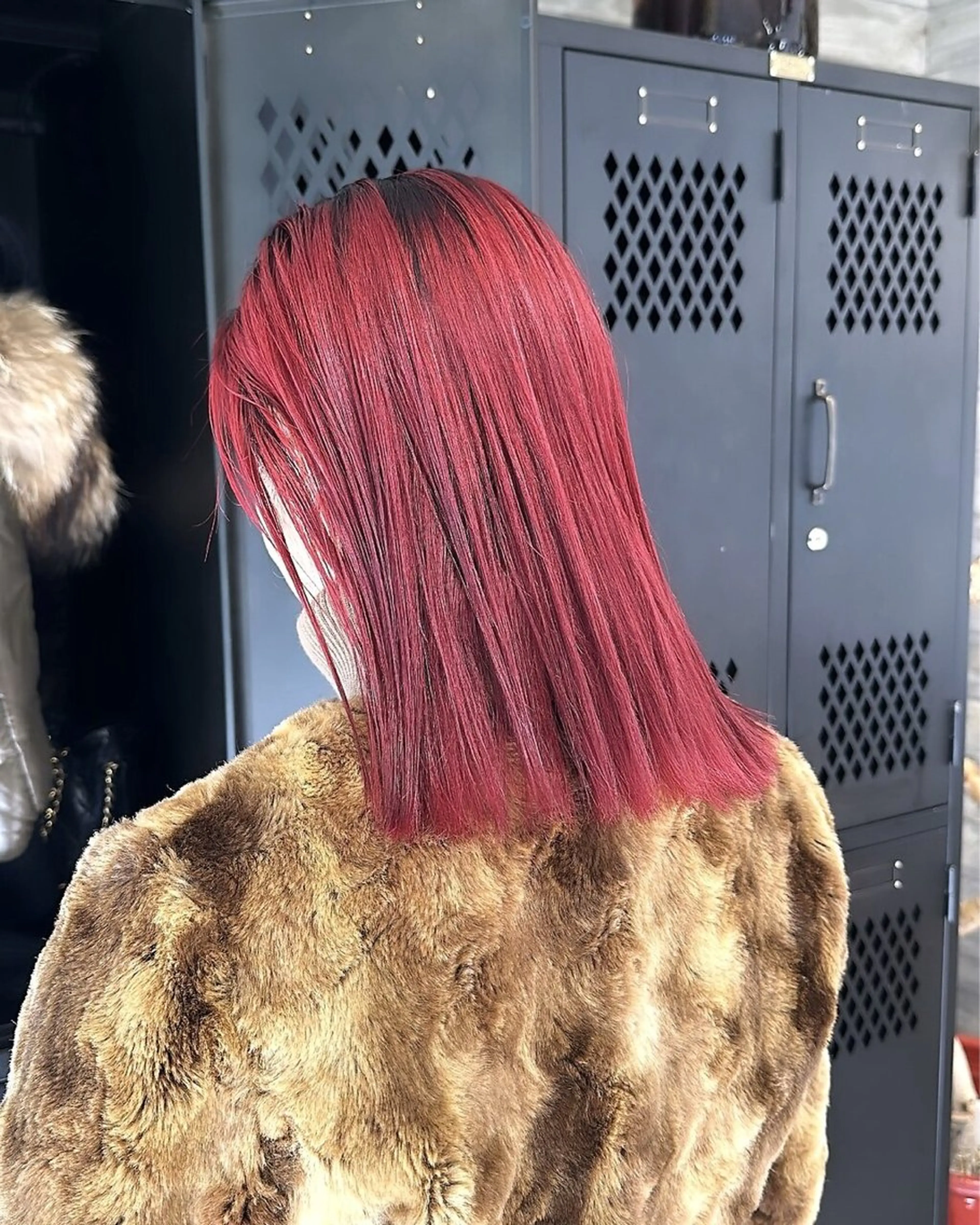 カラー RINA .のヘアスタイル