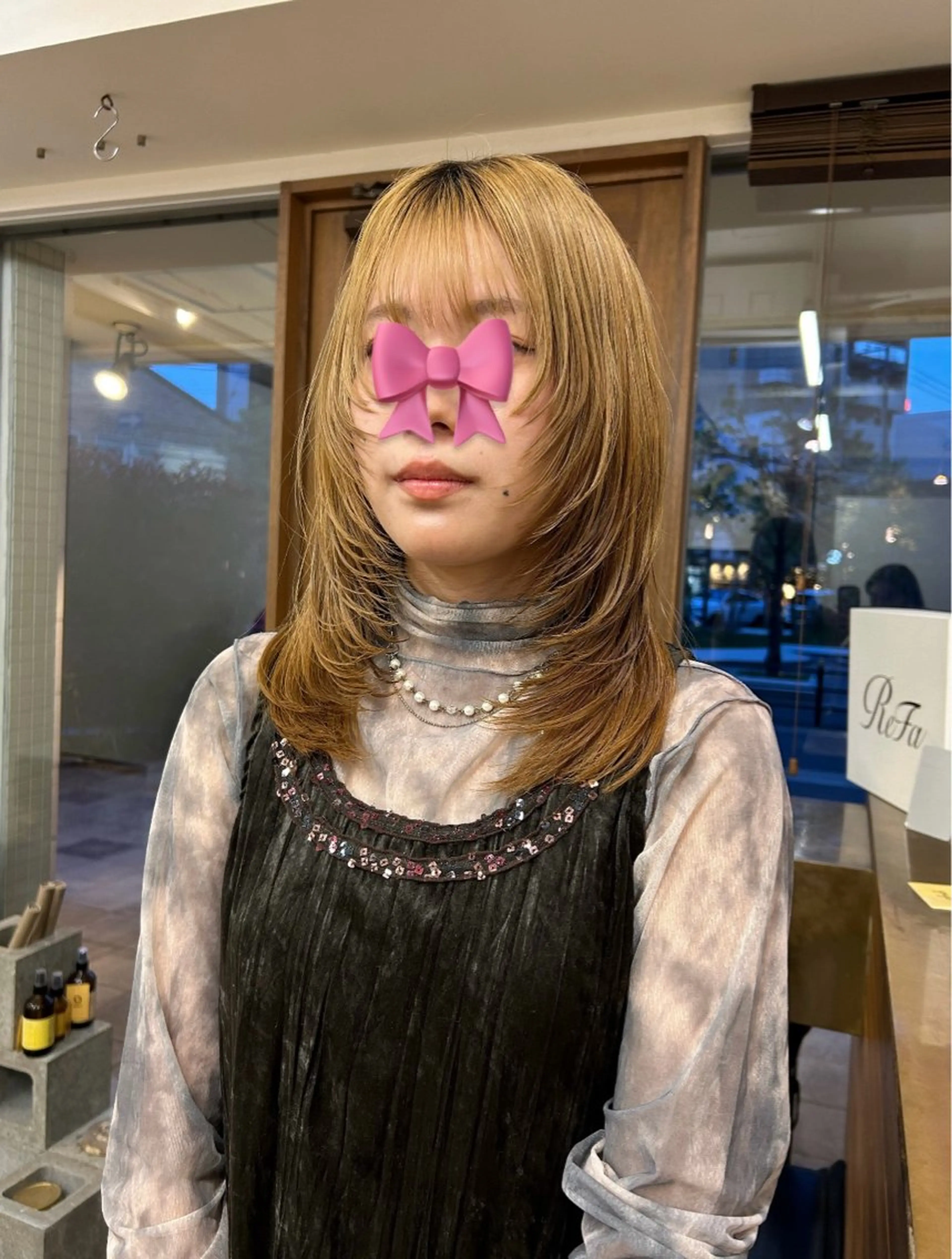 セミロング レイヤーカット カット ヘアカラー siro所属・透明感カラー/ボブ/ siro meruのヘアスタイル