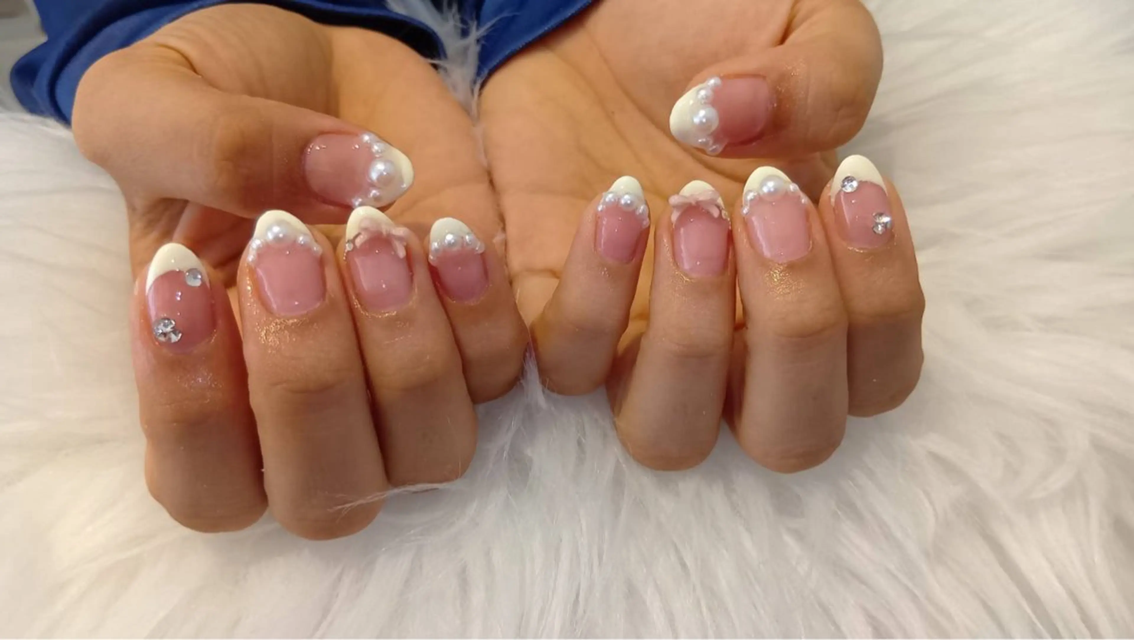 ネイル ハンドネイル nail salon oneness🎀のネイルデザイン