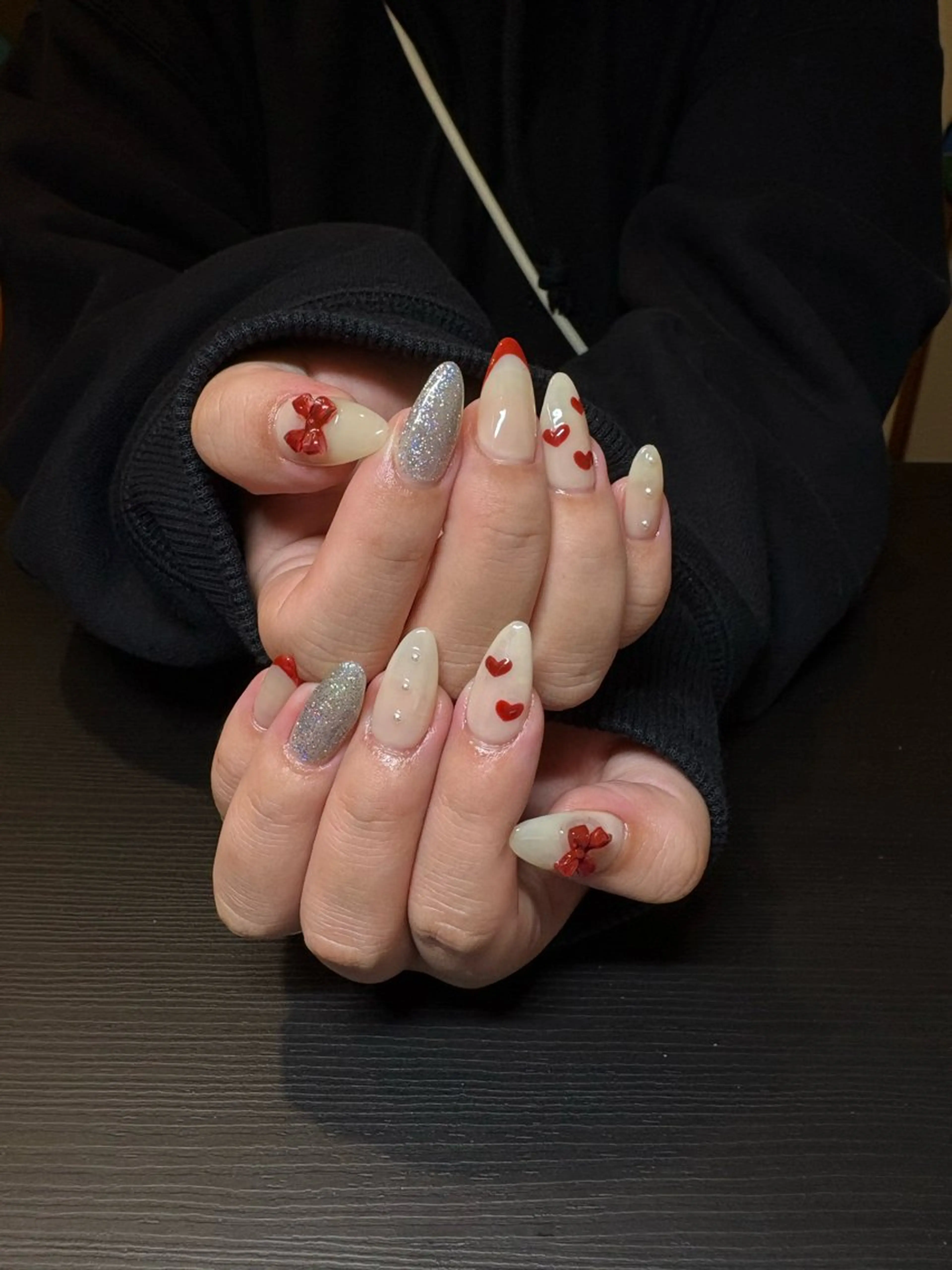 ネイル MAAPISNAIL所属・鬼澤 真凜のネイルデザイン