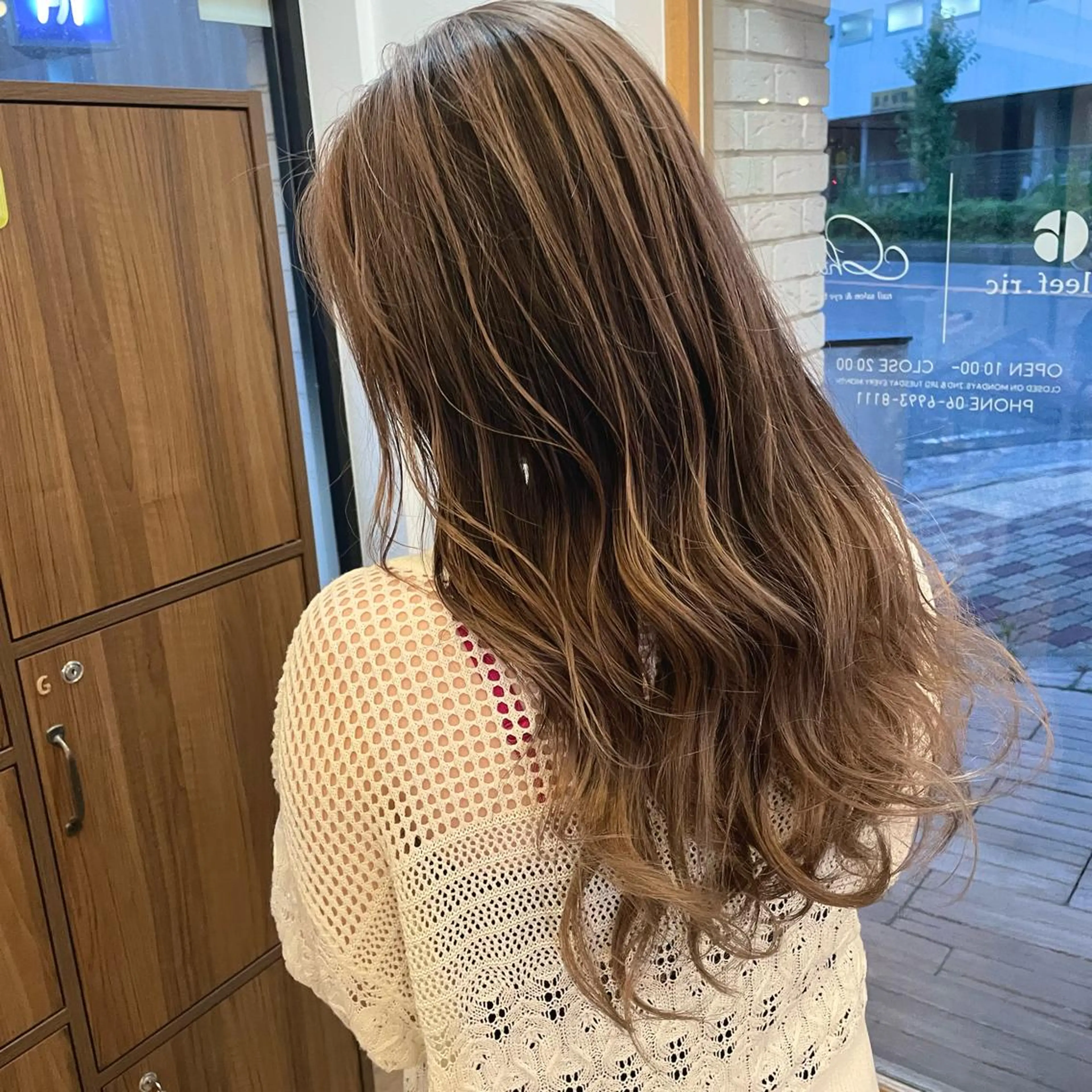 ロング カラー ヘアアレンジ バレイヤージュ レイヤーカット カット ヘアカラー トリートメント 🎗秋山勇 /三宮指名No.1のヘアスタイル